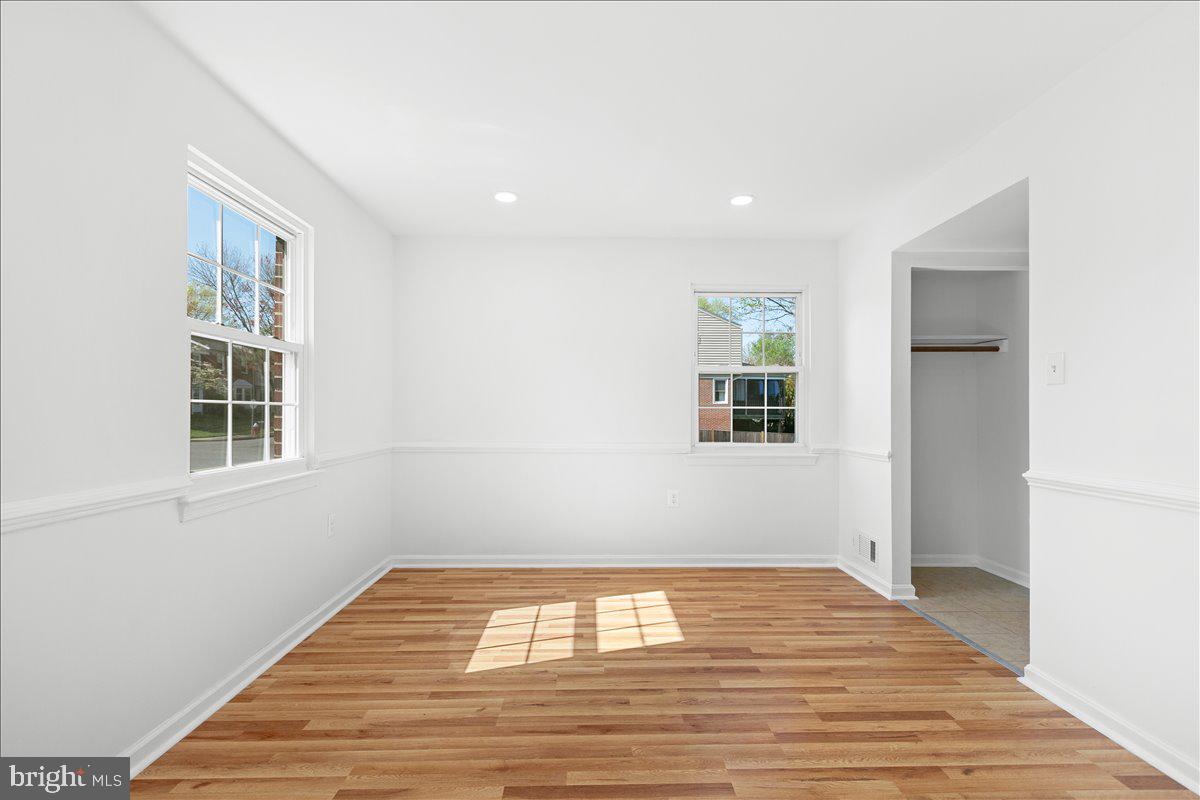 LEESBURG - Residential Lease