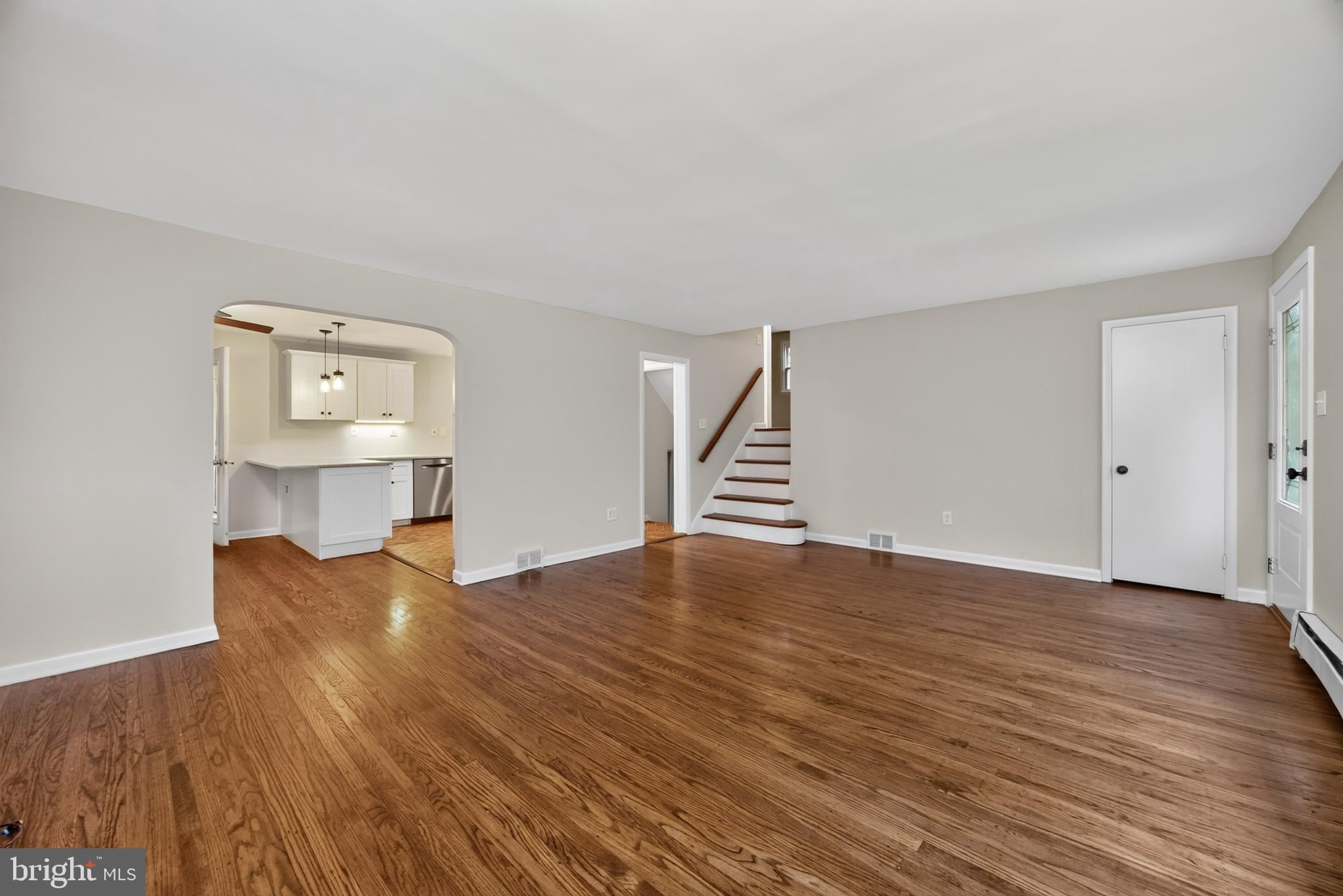 1314 MARY JANE LANE