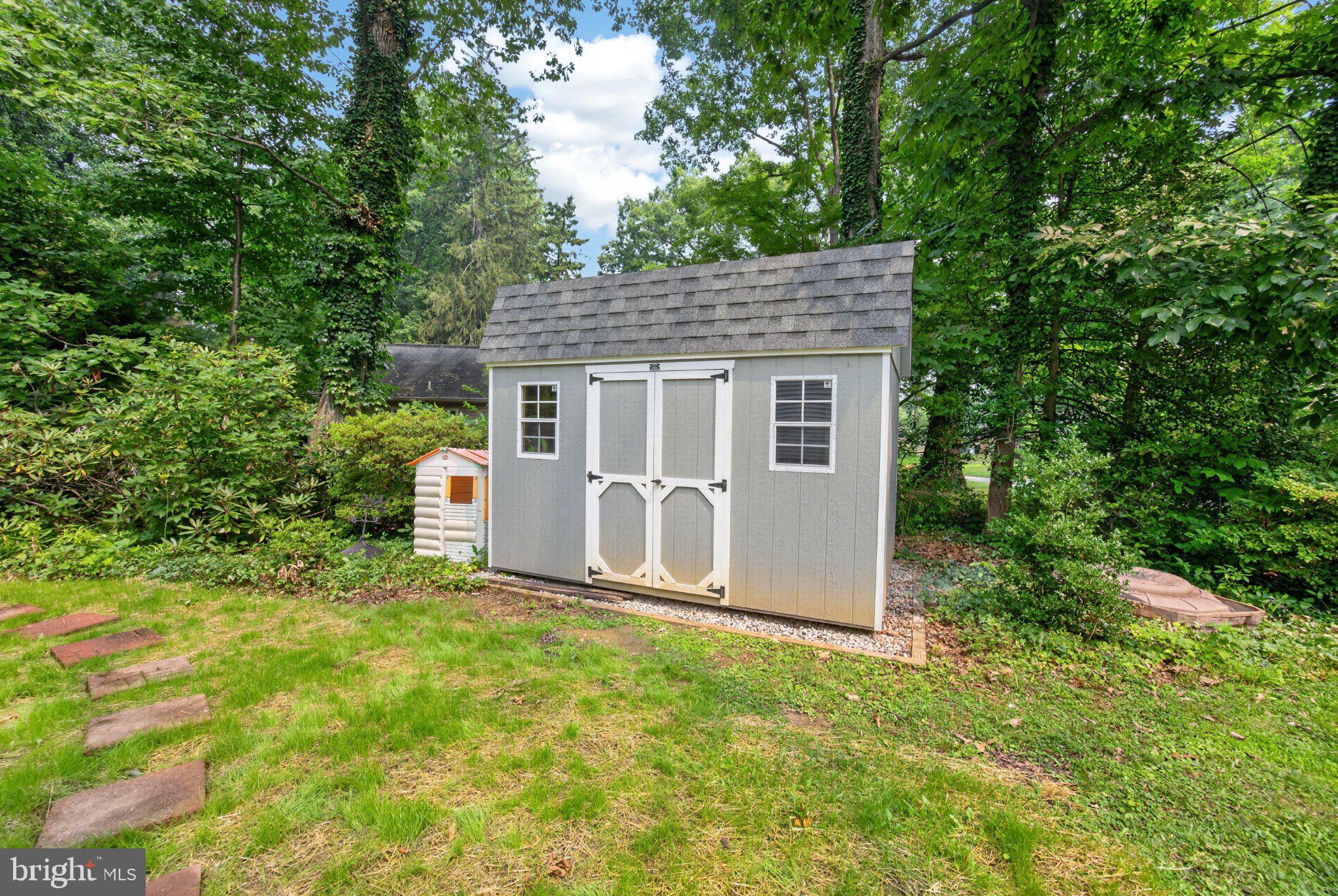 1314 MARY JANE LANE
