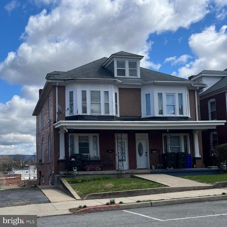 Available immediately.  This is a studio,1 full bath unit with kitchen, and open area for dining and family room.  Back porch Over looks park area. This unit is located behind the main building and does require steps to access. Tenant pays utilities.