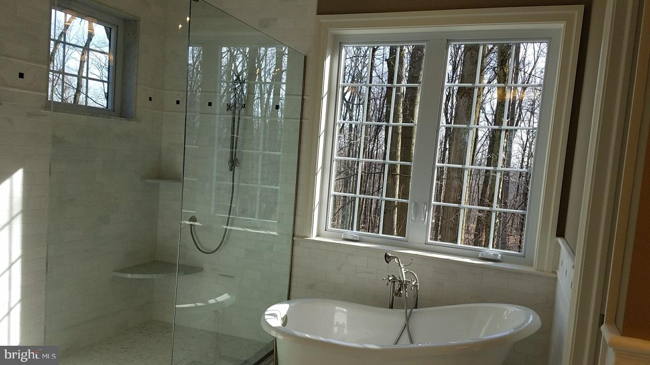 THE ESTATES OF FOREST RIDGE - Residential