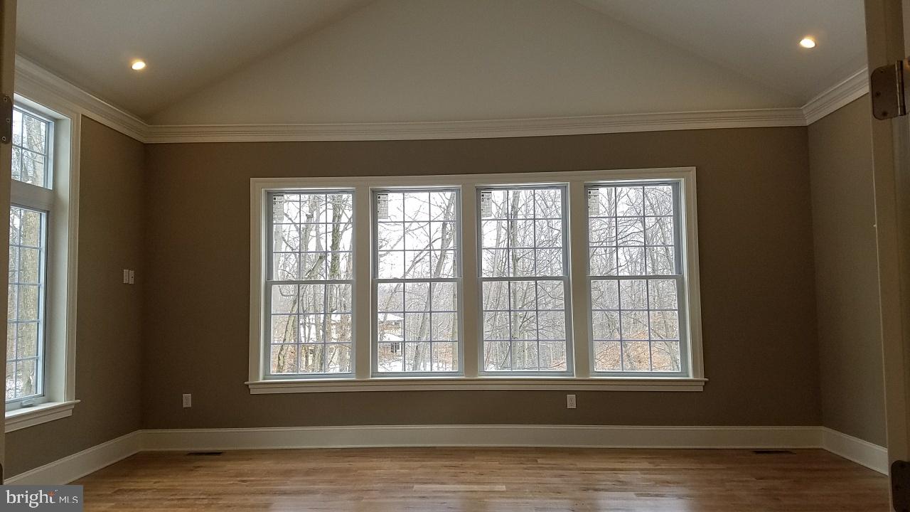 THE ESTATES OF FOREST RIDGE - Residential