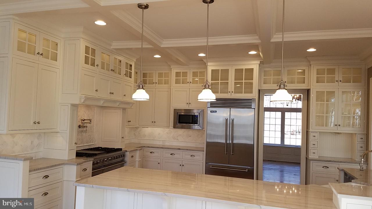 THE ESTATES OF FOREST RIDGE - Residential