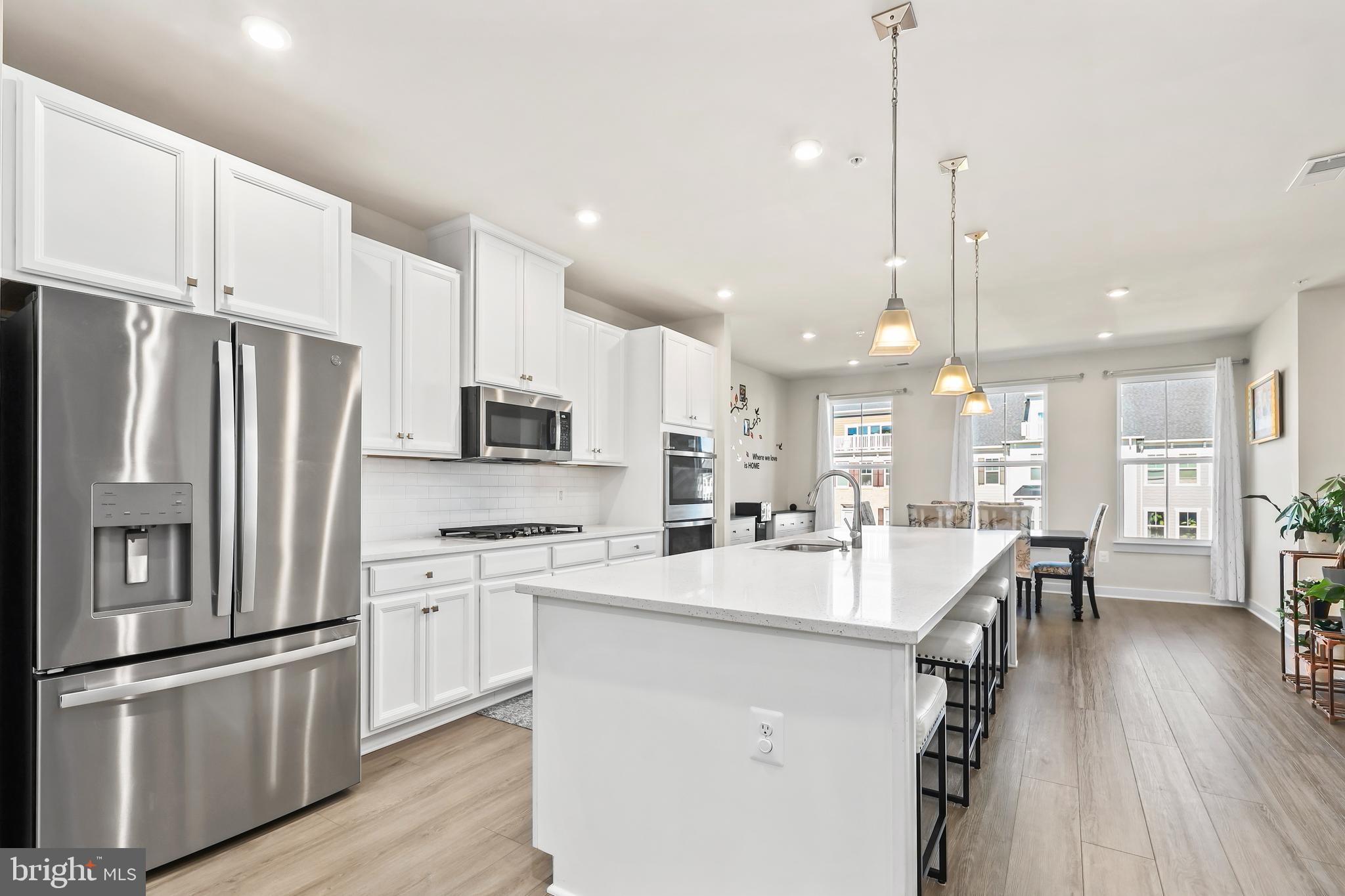 POTOMAC SHORES - Residential