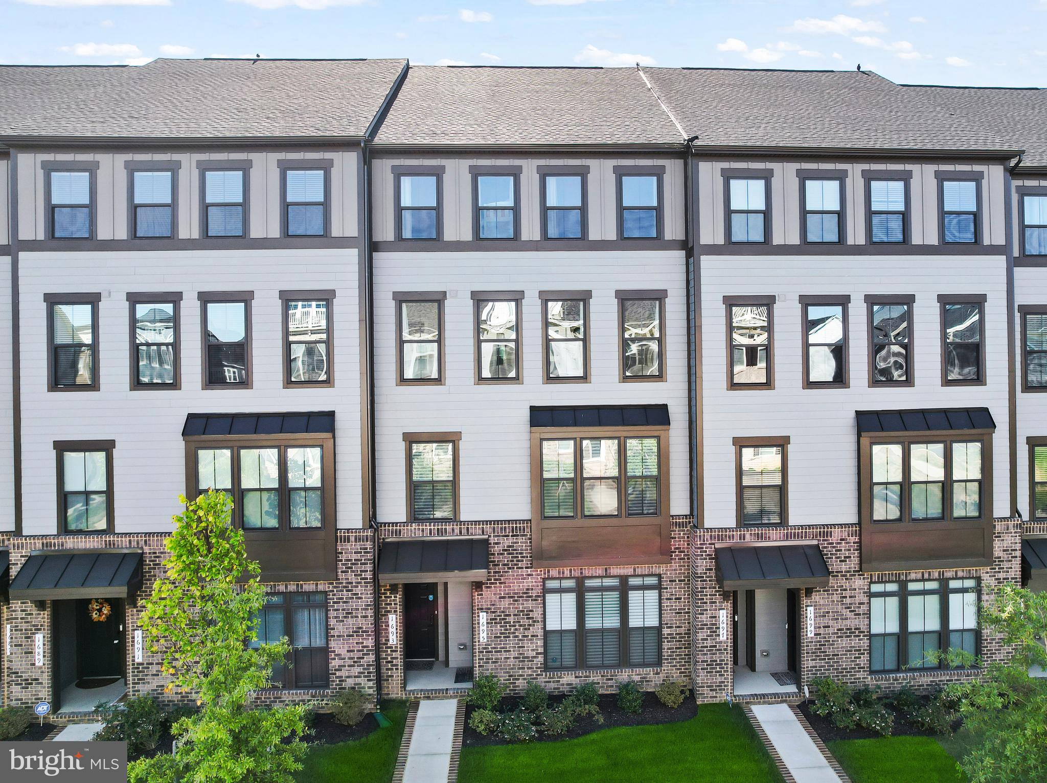 POTOMAC SHORES - Residential