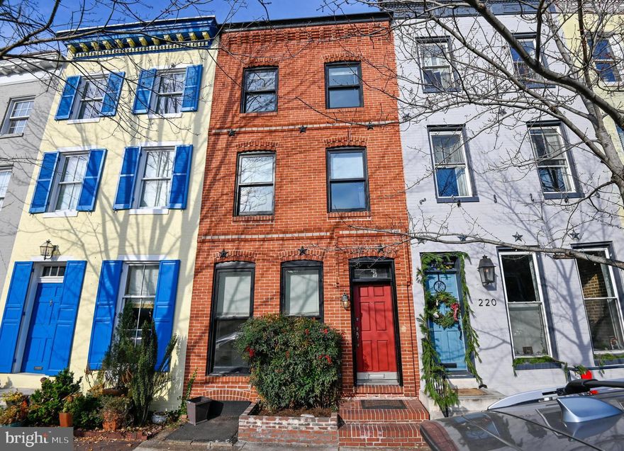 Situated on a prime street in Historic Federal Hill just one half block from Federal Hill Park. This 3 bedroom, 2.5 bath home features spectacular Inner Harbor views from two brand new Trex decks, brand new Samsung appliances including gas range, finished basement with full bath and walk out to brick patio, and 3rd floor living room with wet bar.  Master bedroom with views and walk in closet. Each floor has an exterior deck or patio. Conveniently located within blocks of Cross Street Market, Federal Hill and Riverside parks, 30+ restaurants and overlooking downtown. Please see virtual tour for full floor plan.