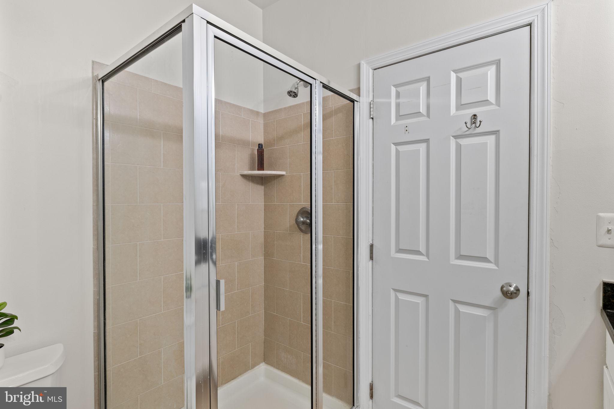 NAVAL SQUARE - Residential