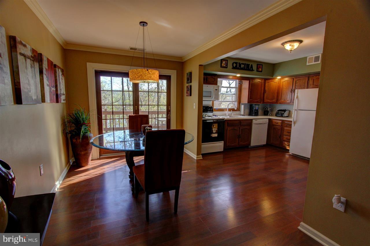 ROSEDALE - Residential