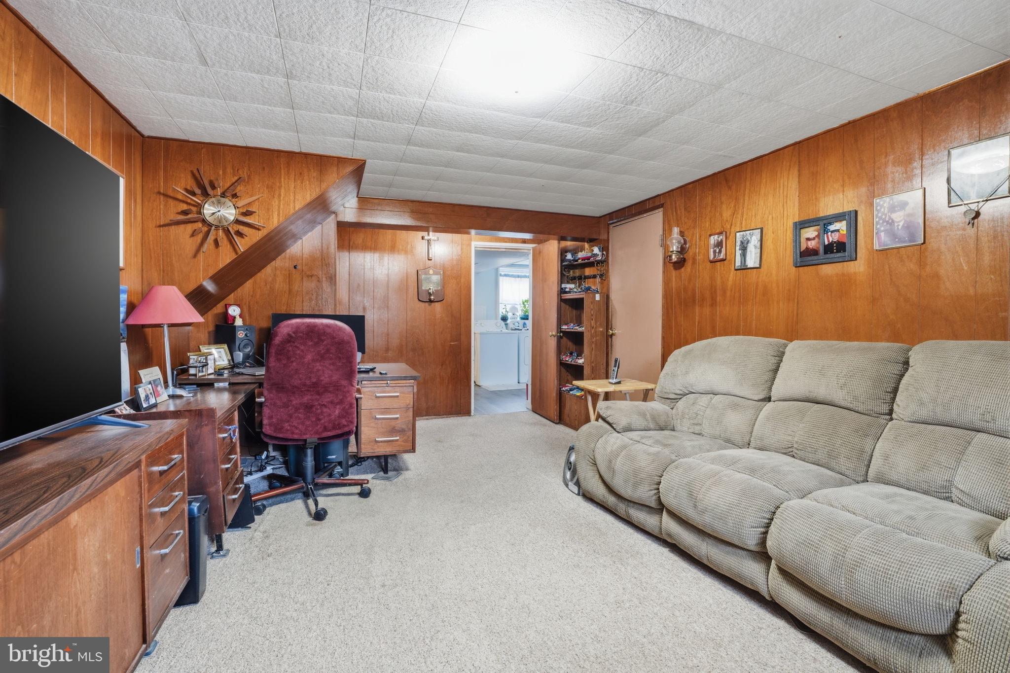 ROSE TREE WOODS - Residential