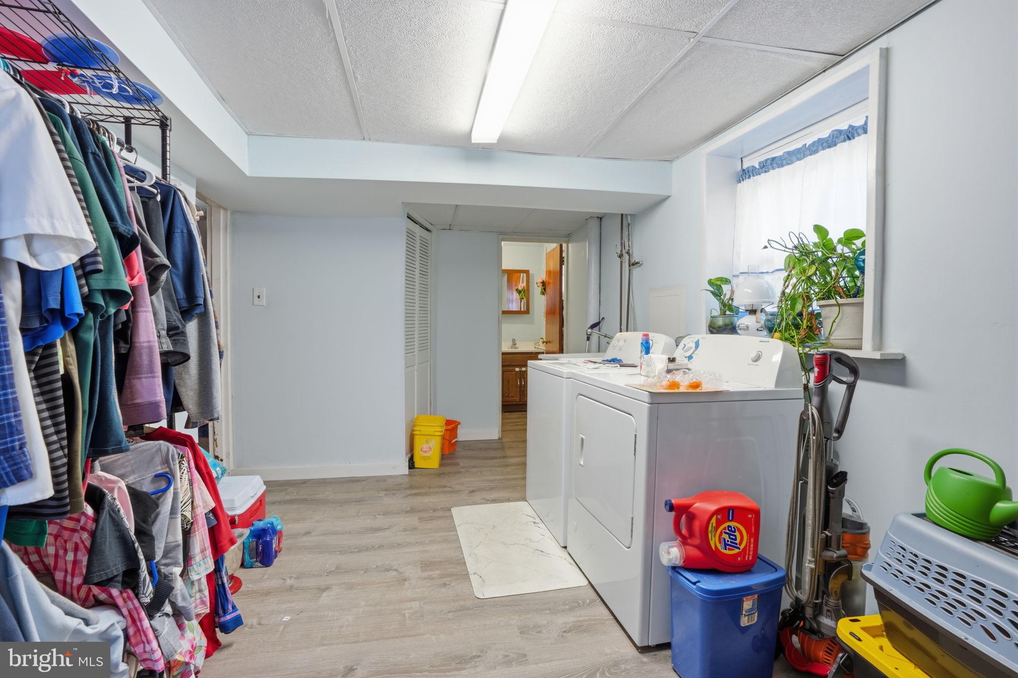 ROSE TREE WOODS - Residential