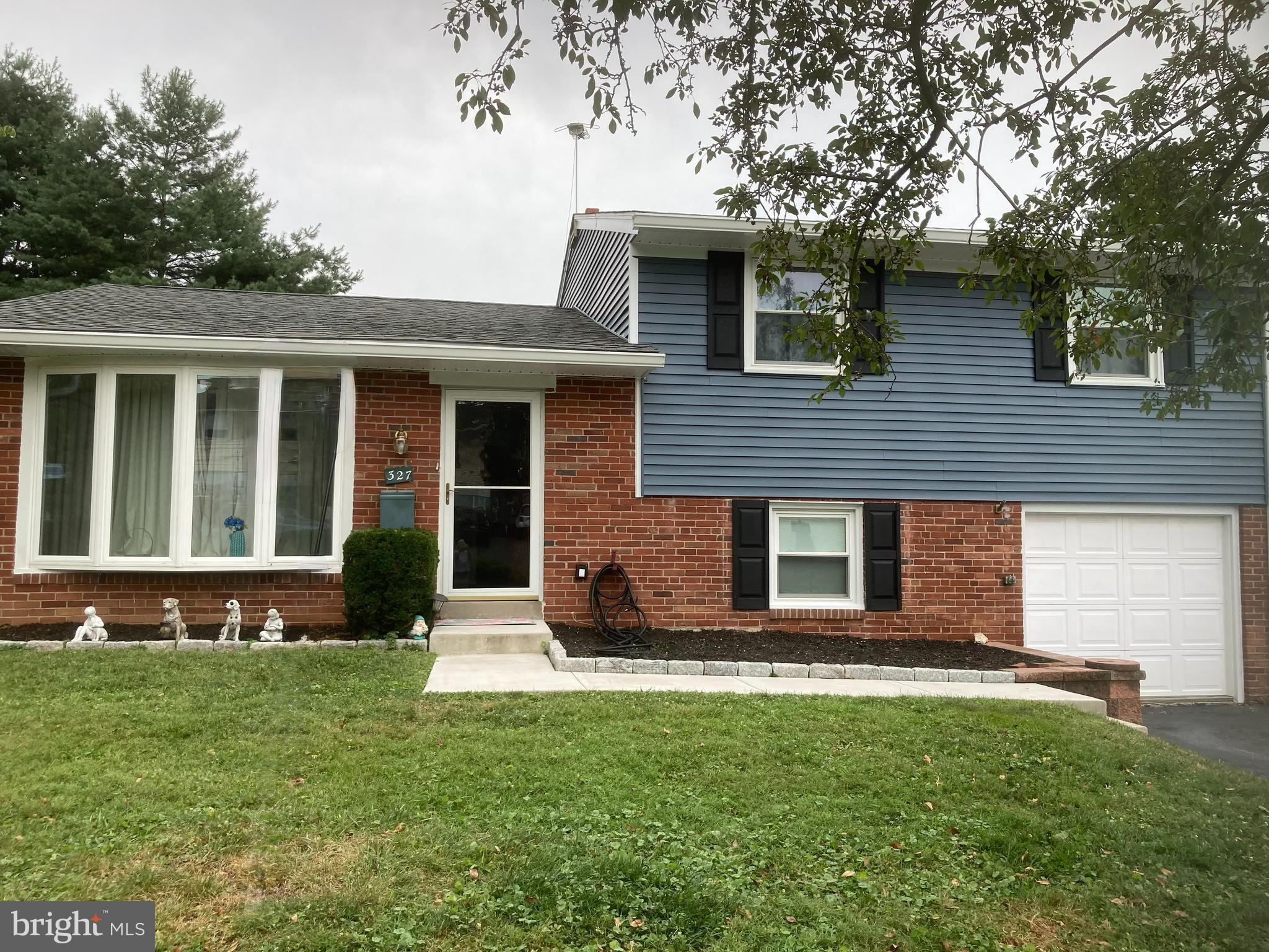 ROSE TREE WOODS - Residential