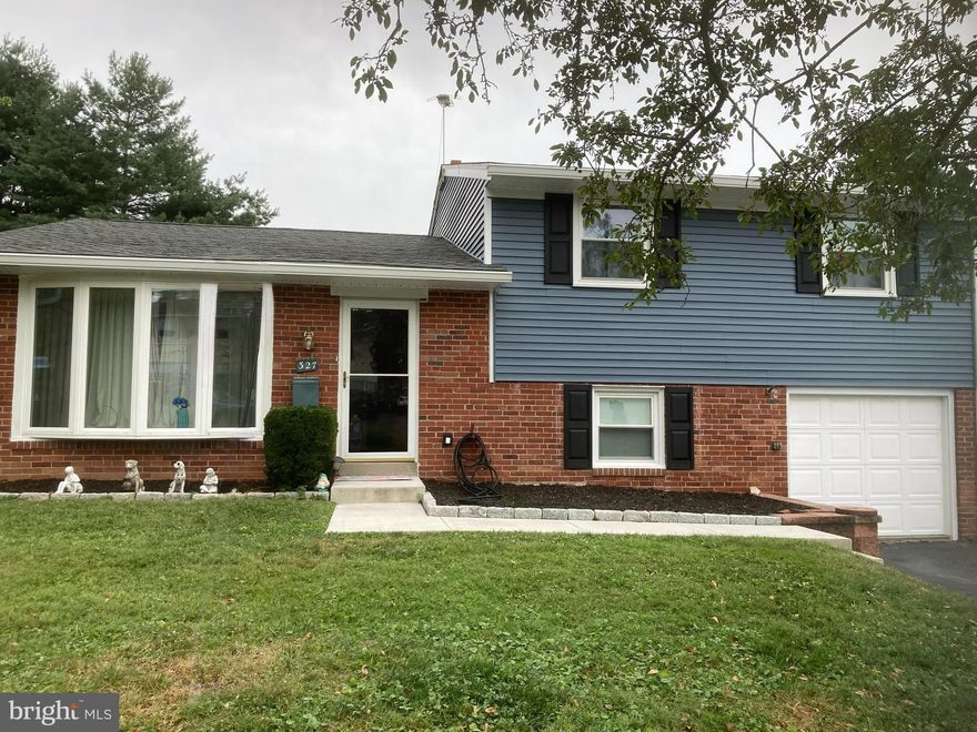 Opportunity awaits in desirable Broomall! This charming split-level home is full of character and ready for your personal touch featuring a spacious layout with multiple living areas,  generous bedroom sizes, and great natural light throughout.  This home offers the perfect canvas to create your dream home.
The main level includes a bright living room, dedicated dining area, and an eat-in kitchen.  Original hardwood floors throughout living and dining area.    The lower level provides additional  space ideal for a family room, home office, or playroom. Situated on a nicely sized lot in a well-established neighborhood.  The property offers a spacious fenced in backyard perfect for outdoor entertaining or gardening.  Conveniently located near shopping, dining, parks, and major roadways, with easy access to Philadelphia.   
Major upgrades already completed - newer roof, siding and windows mean less maintenance and more peace of mind for the next owner. 
Whether you’re an investor, renovator, or buyer looking to build equity, this home presents a fantastic opportunity in a sought-after community. Bring your vision and make it your own!