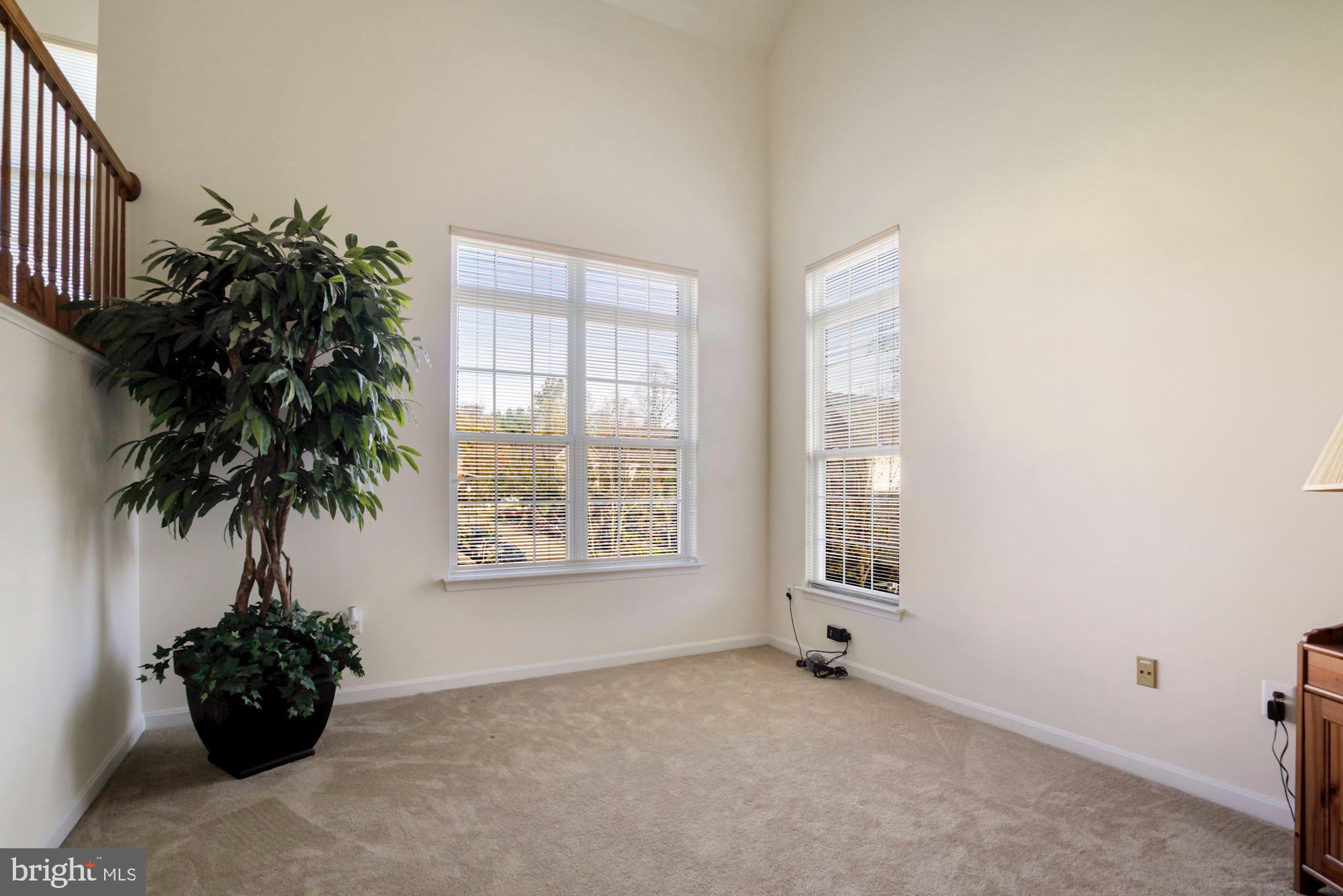 WOODVIEW VILLAGE WEST - Residential