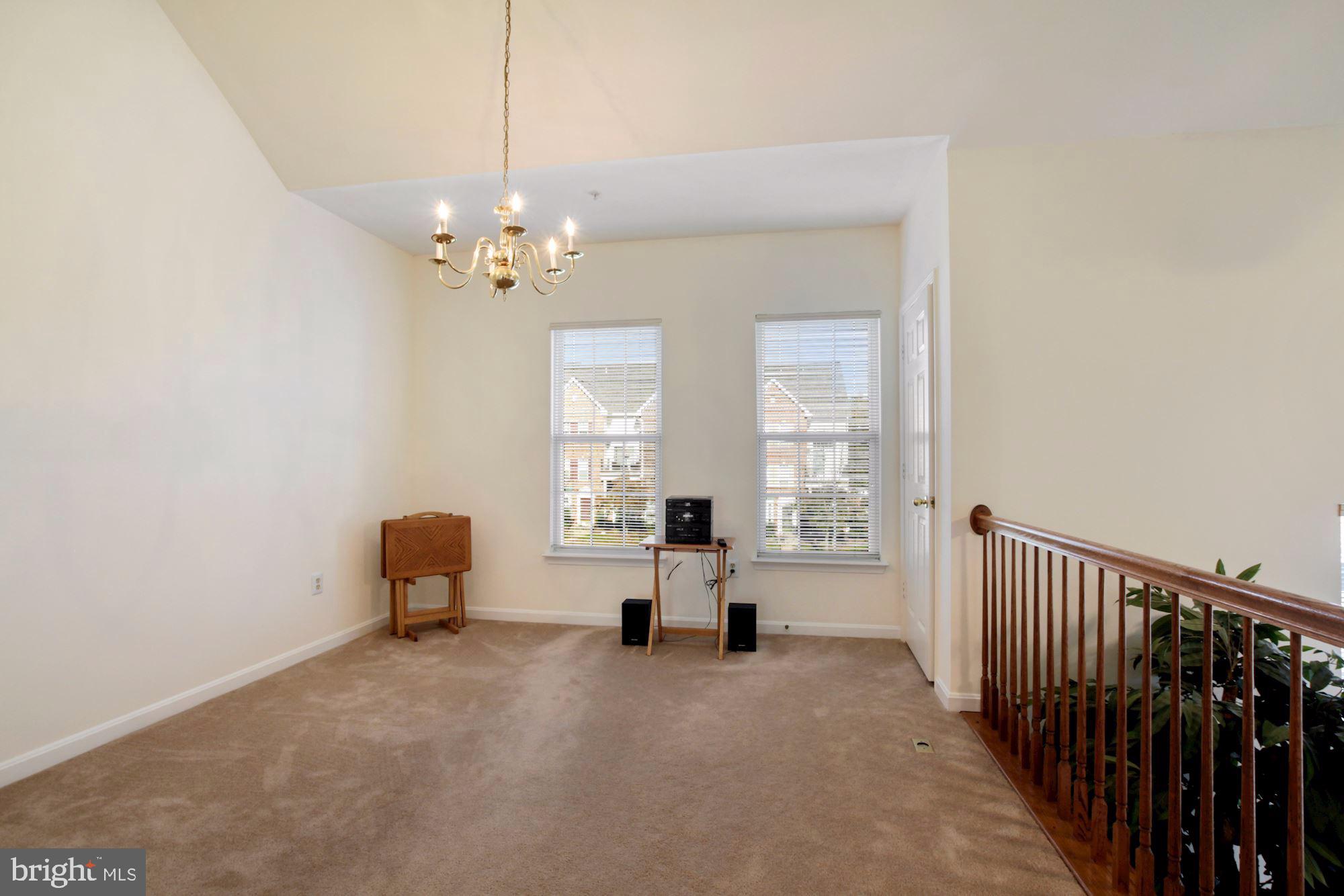 WOODVIEW VILLAGE WEST - Residential