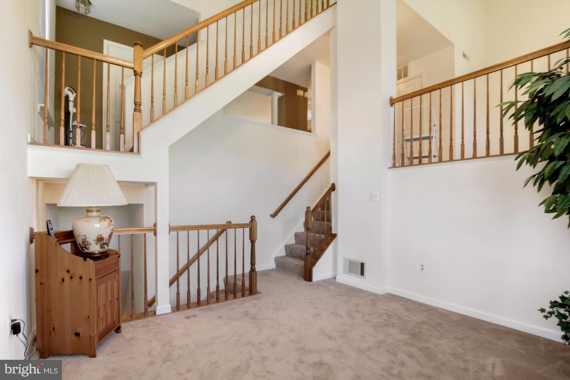 WOODVIEW VILLAGE WEST - Residential