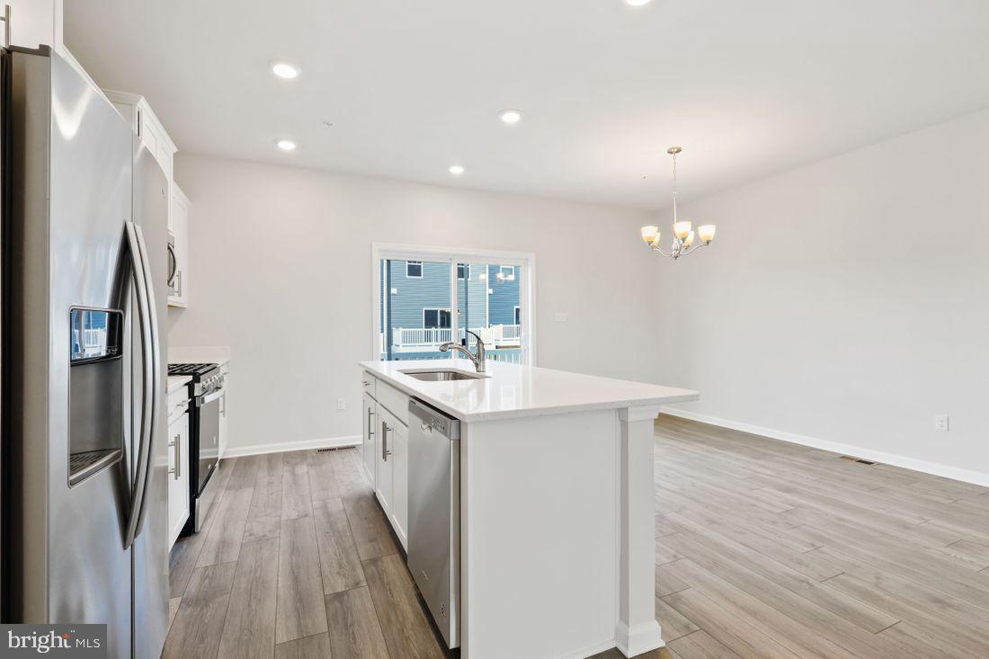 WOODMORE OVERLOOK - Residential