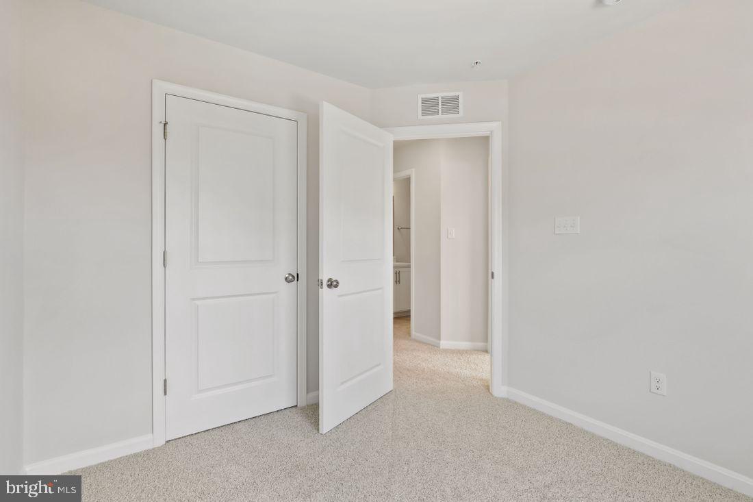 WOODMORE OVERLOOK - Residential