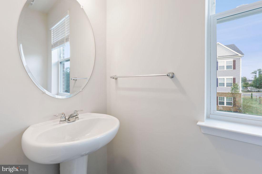 WOODMORE OVERLOOK - Residential