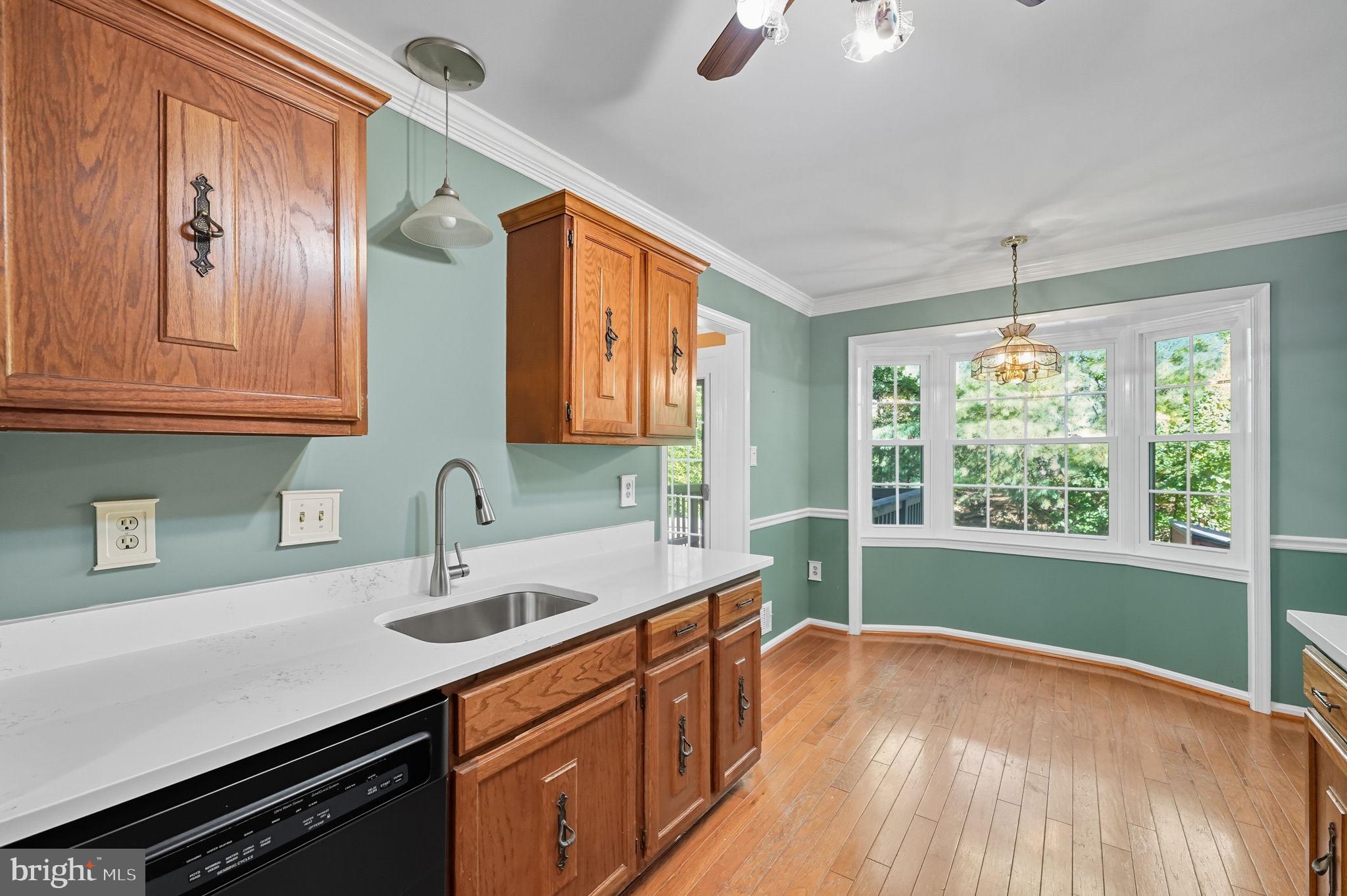 BRISTOL SQUARE - Residential Lease