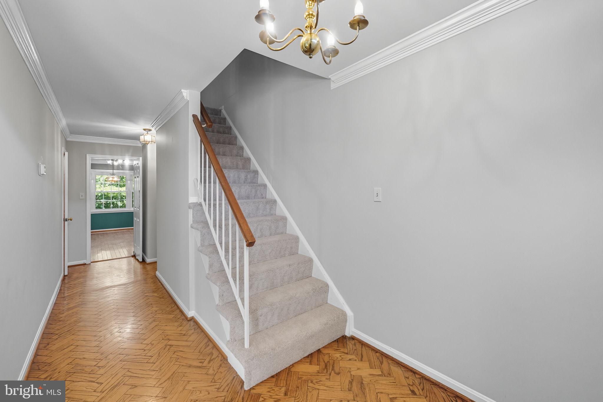 BRISTOL SQUARE - Residential Lease