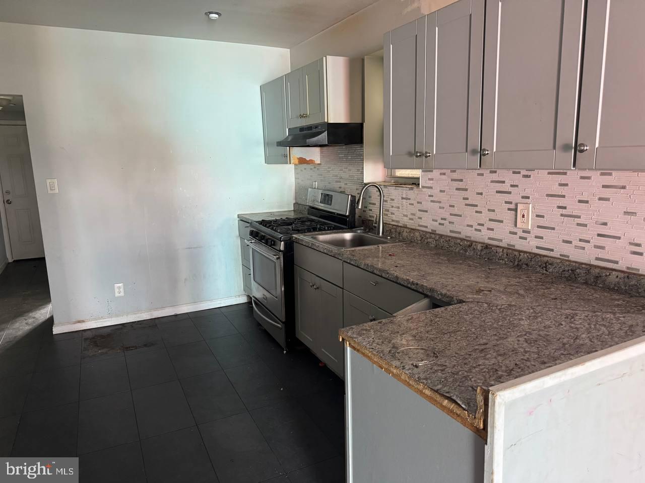 CHESTER CITY - Residential