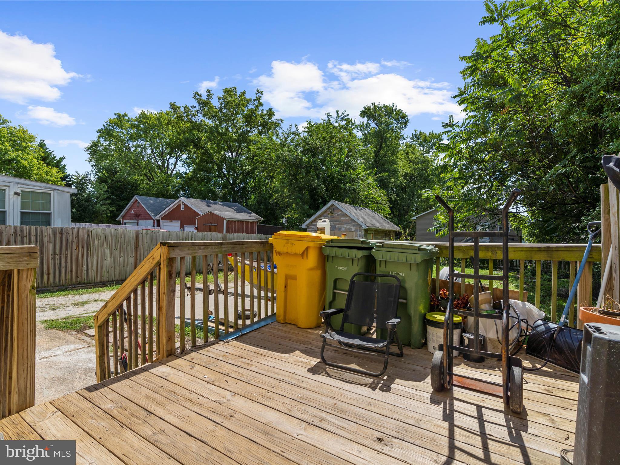 ROLAND TERRACE - Residential