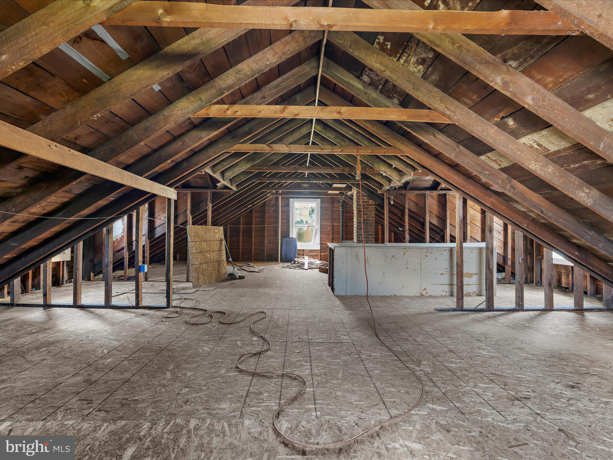 ROLAND TERRACE - Residential