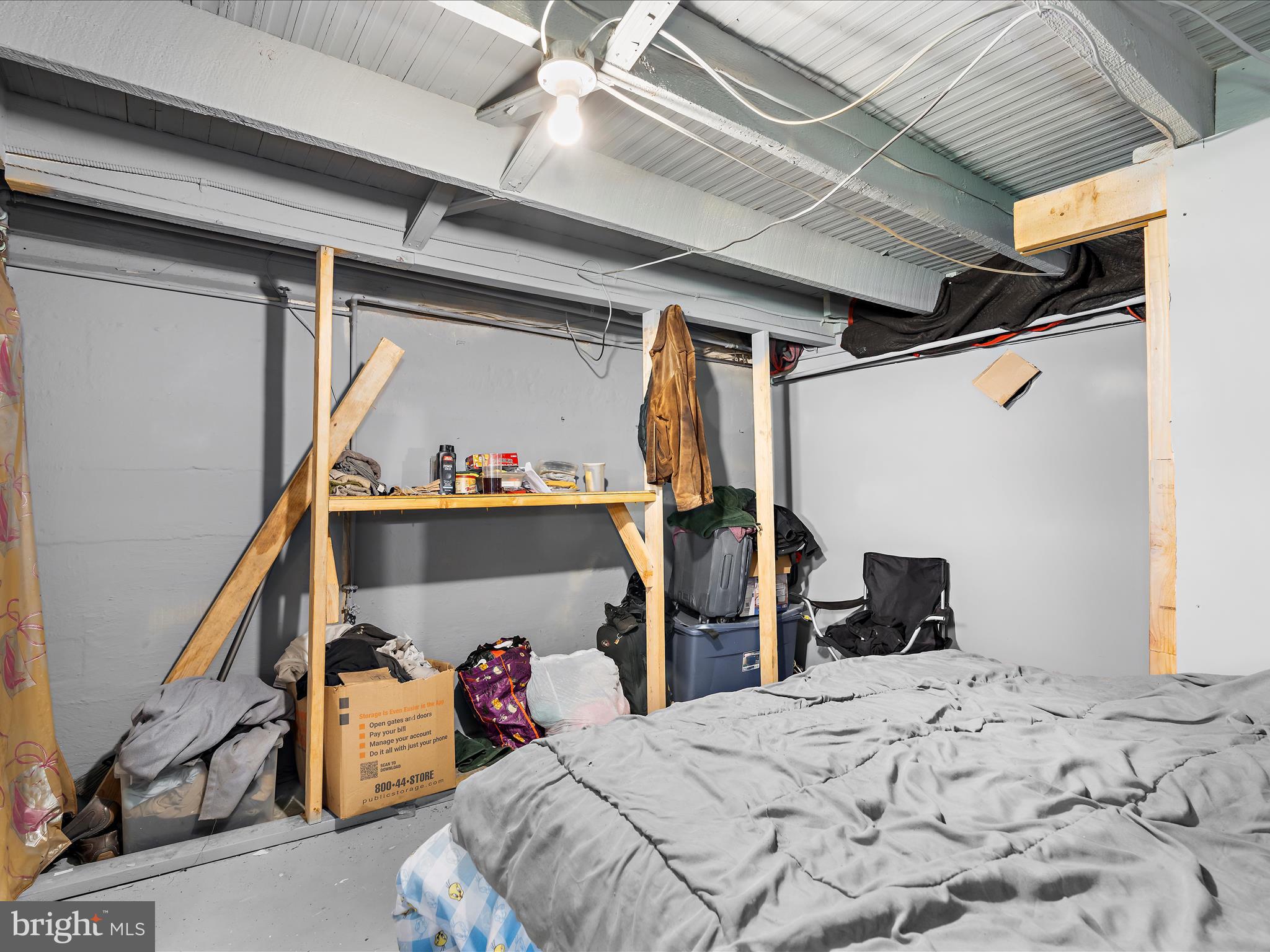 ROLAND TERRACE - Residential