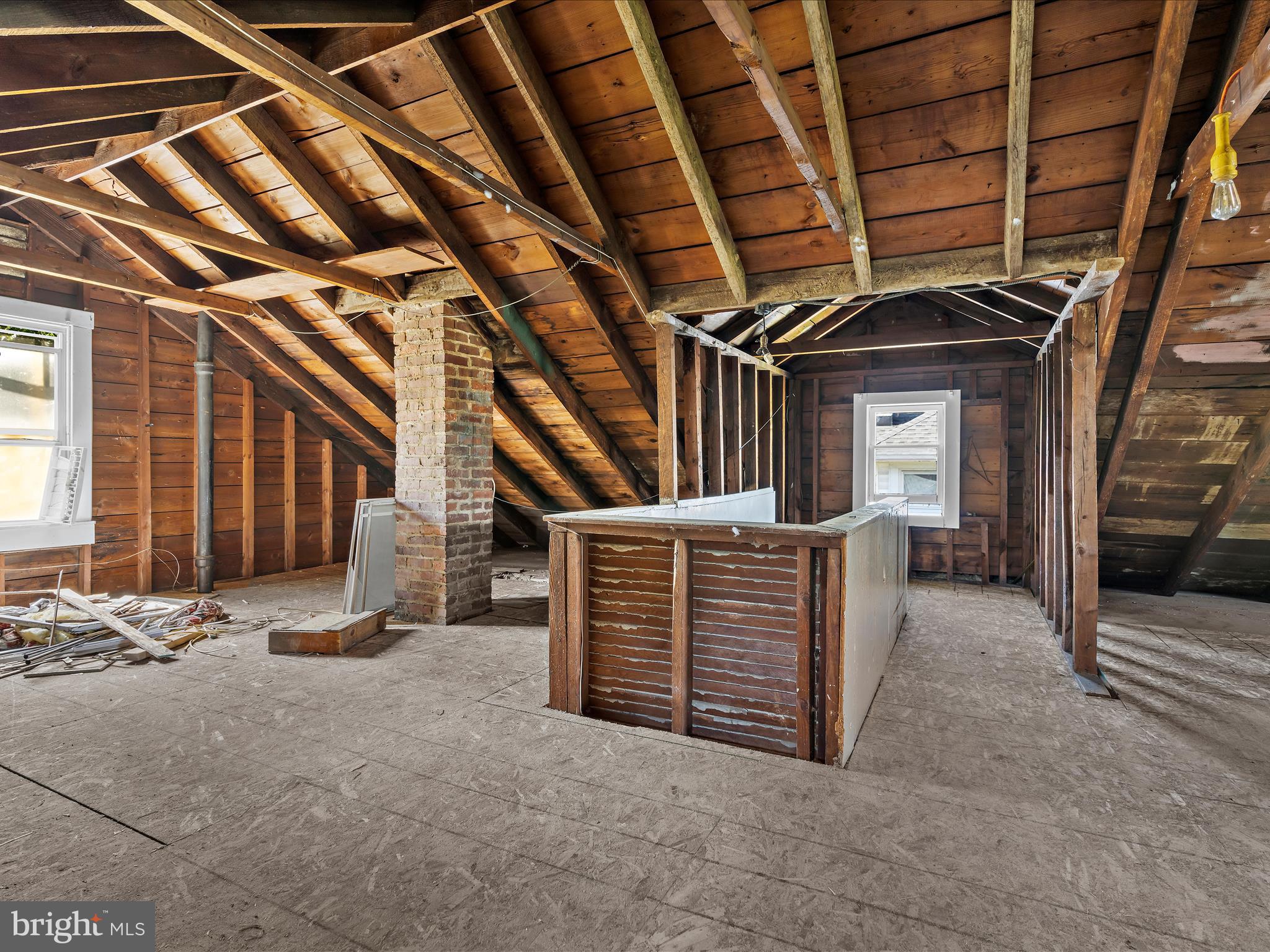 ROLAND TERRACE - Residential