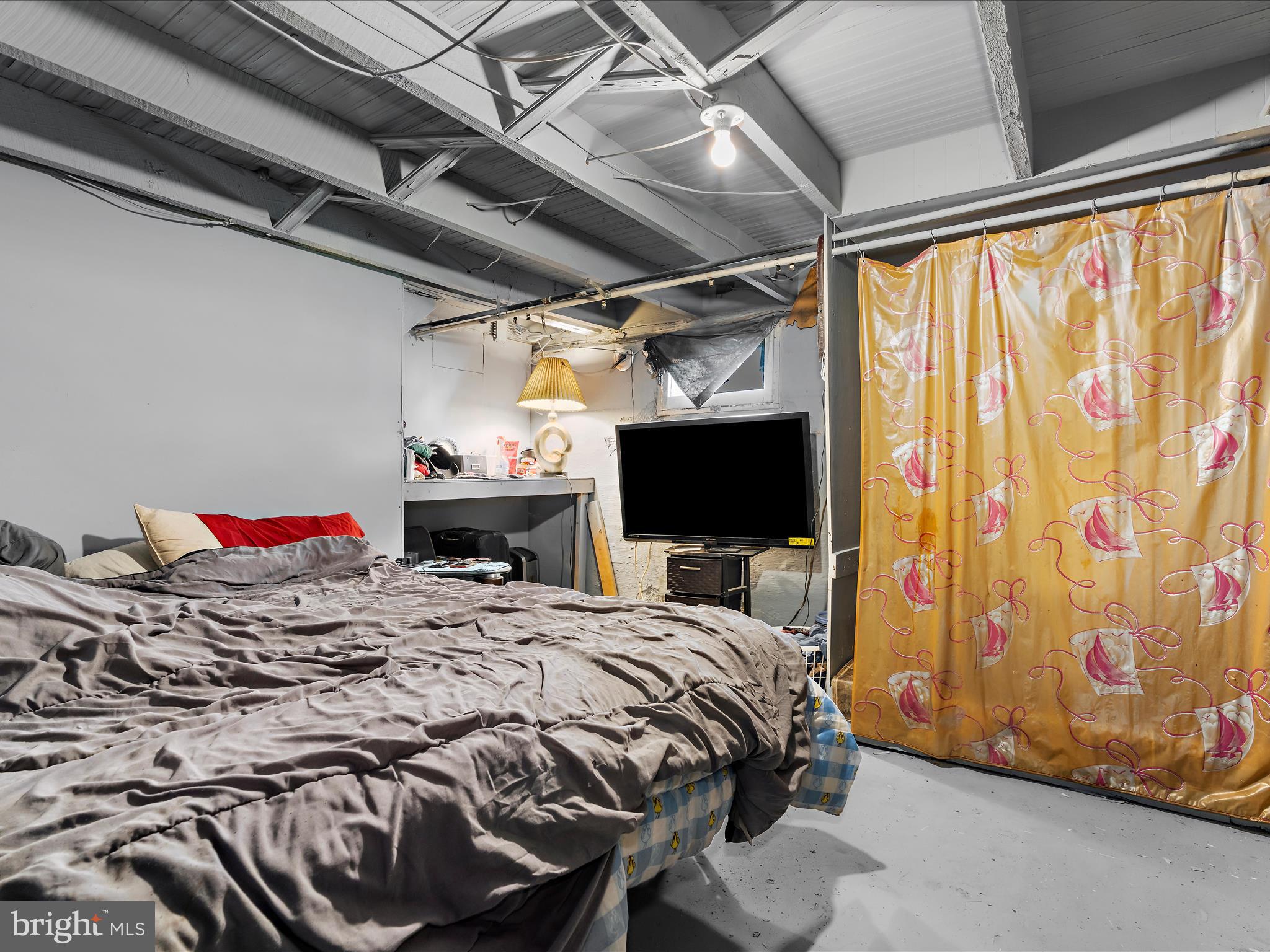 ROLAND TERRACE - Residential