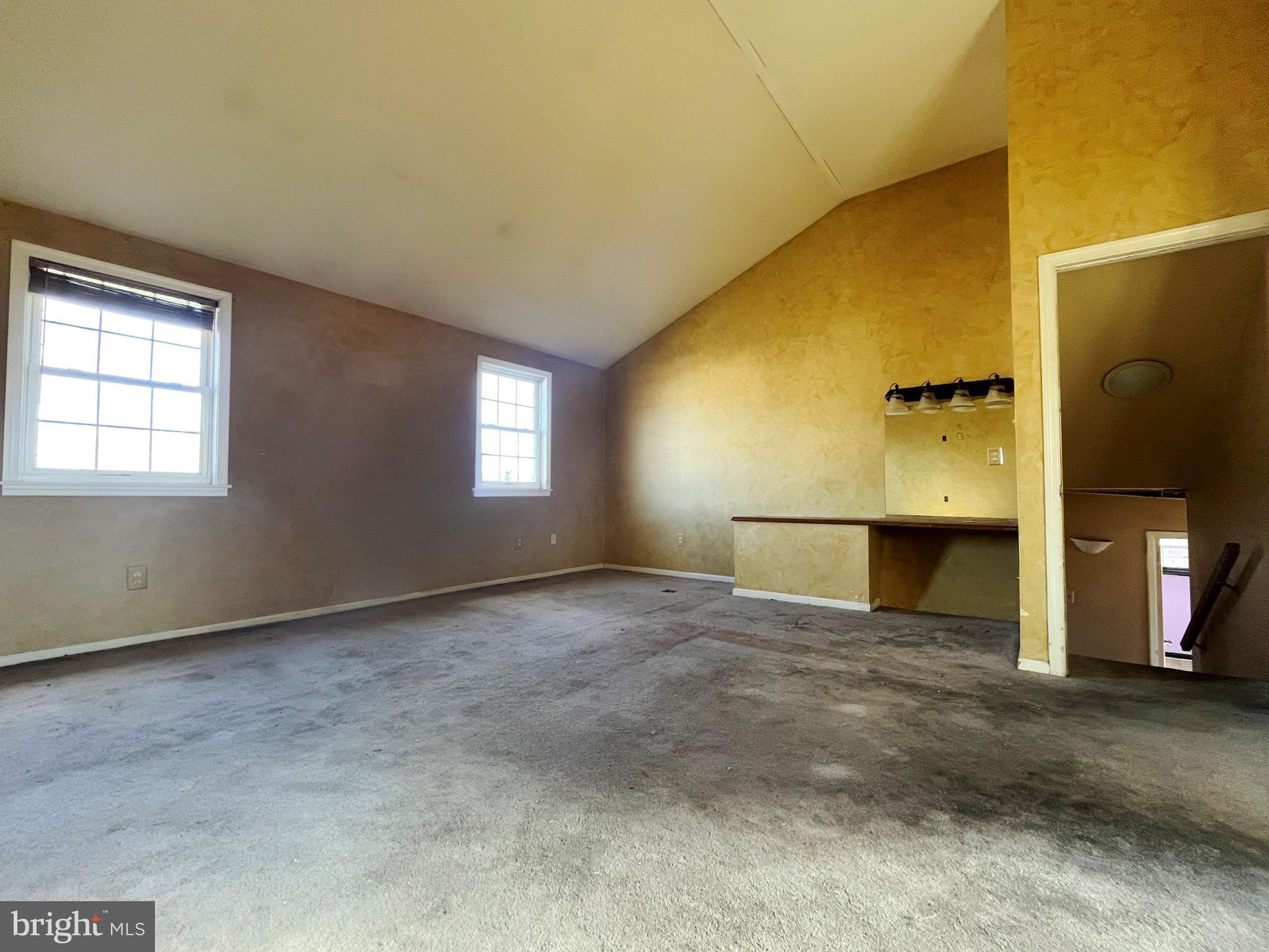 NON AVAILABLE - Residential