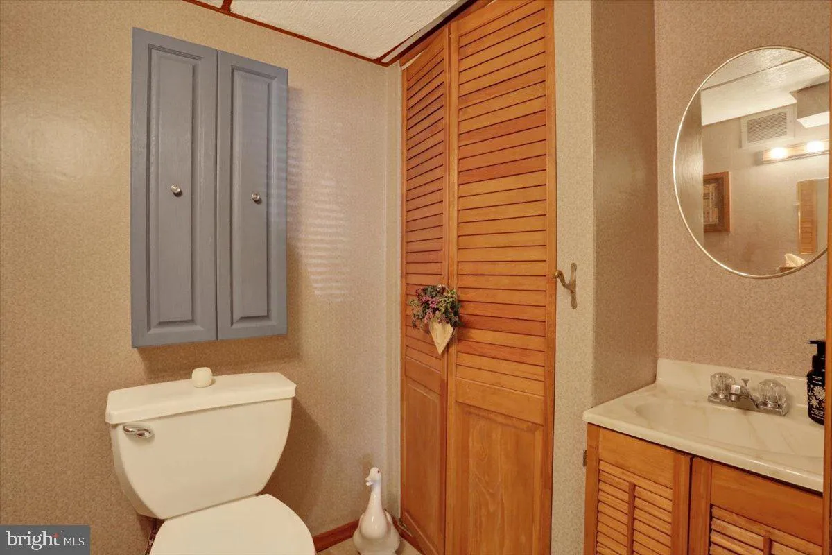 Reading, Pennsylvania 19605, United States, 3 Bedrooms Bedrooms, ,2 BathroomsBathrooms,Residential,Pending,93281