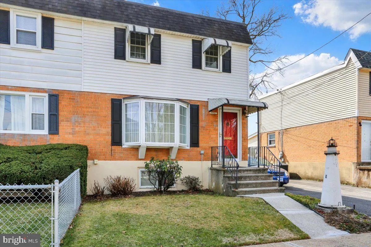 Reading, Pennsylvania 19605, United States, 3 Bedrooms Bedrooms, ,2 BathroomsBathrooms,Residential,Pending,93281 Reading, Pennsylvania 19605, United States, 3 Bedrooms Bedrooms, ,2 BathroomsBathrooms,Residential,Pending,93281