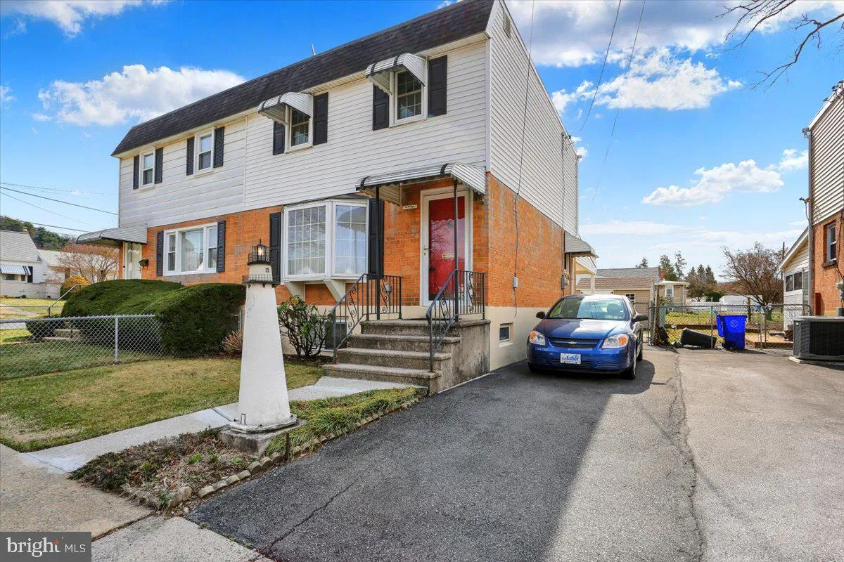 Reading, Pennsylvania 19605, United States, 3 Bedrooms Bedrooms, ,2 BathroomsBathrooms,Residential,Pending,93281