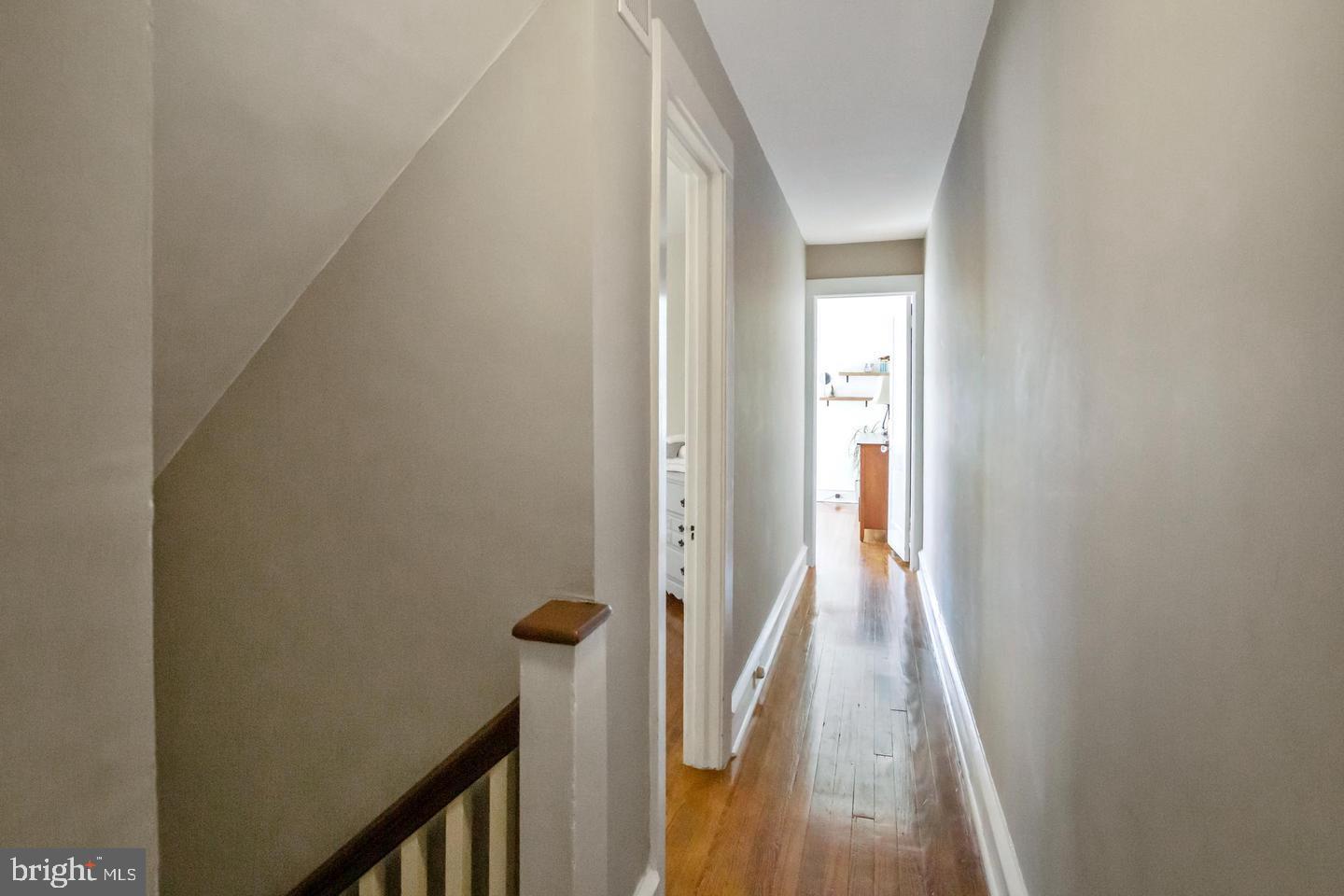 ROXBOROUGH - Residential