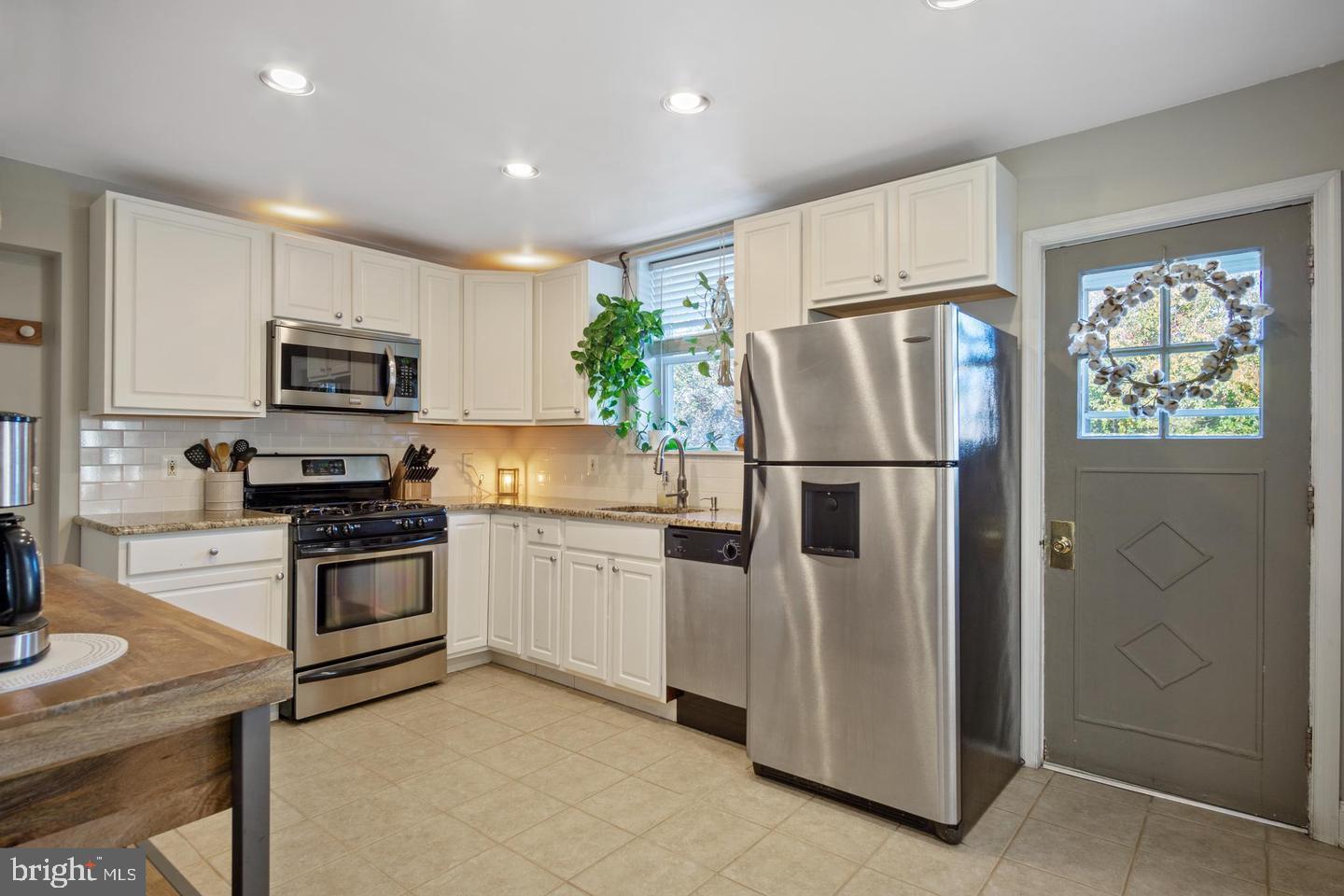 ROXBOROUGH - Residential