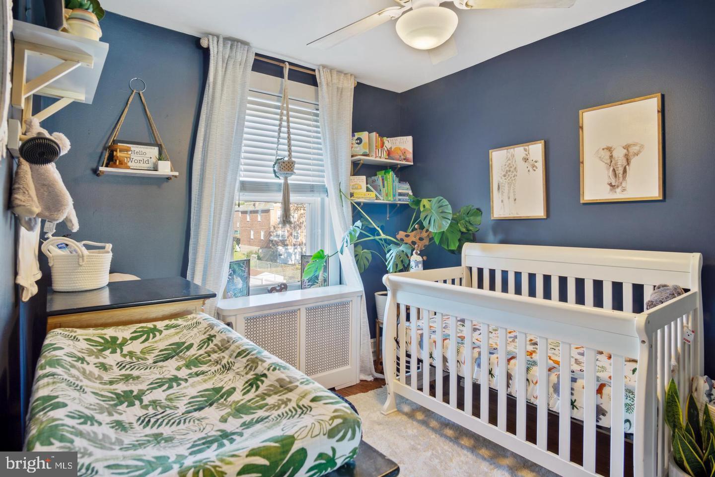 ROXBOROUGH - Residential