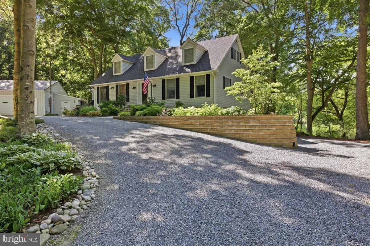 3410 SEAMAN ROAD