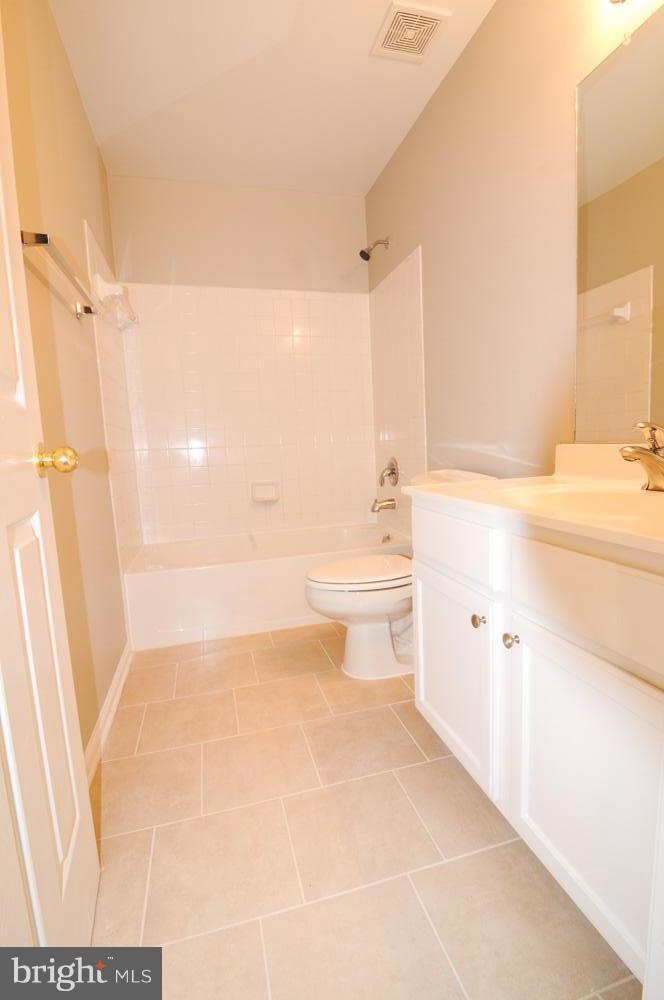 PRINCE WILLIAM TOWN CENTER - Residential