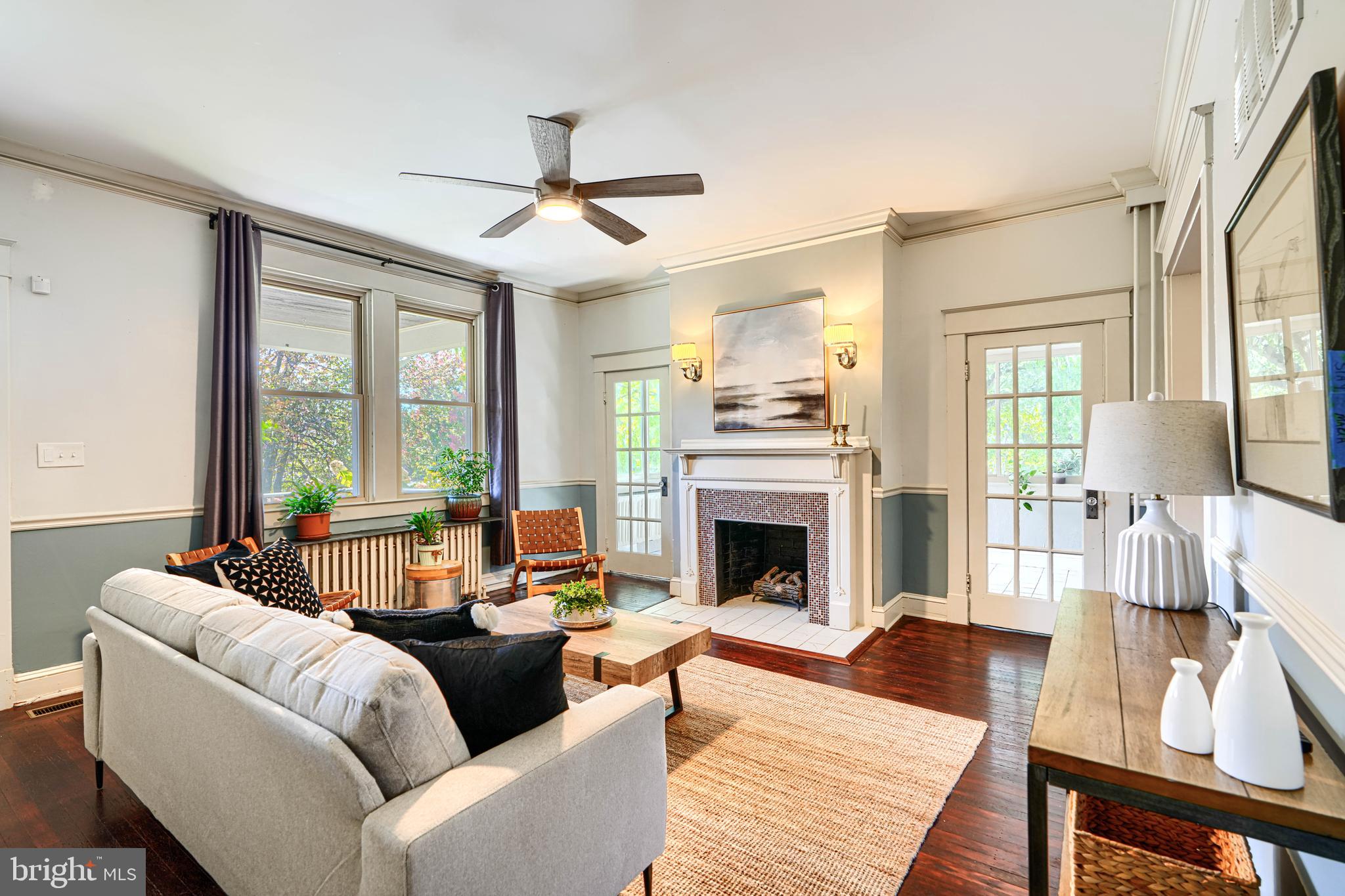 BEVERLY HILLS - Residential