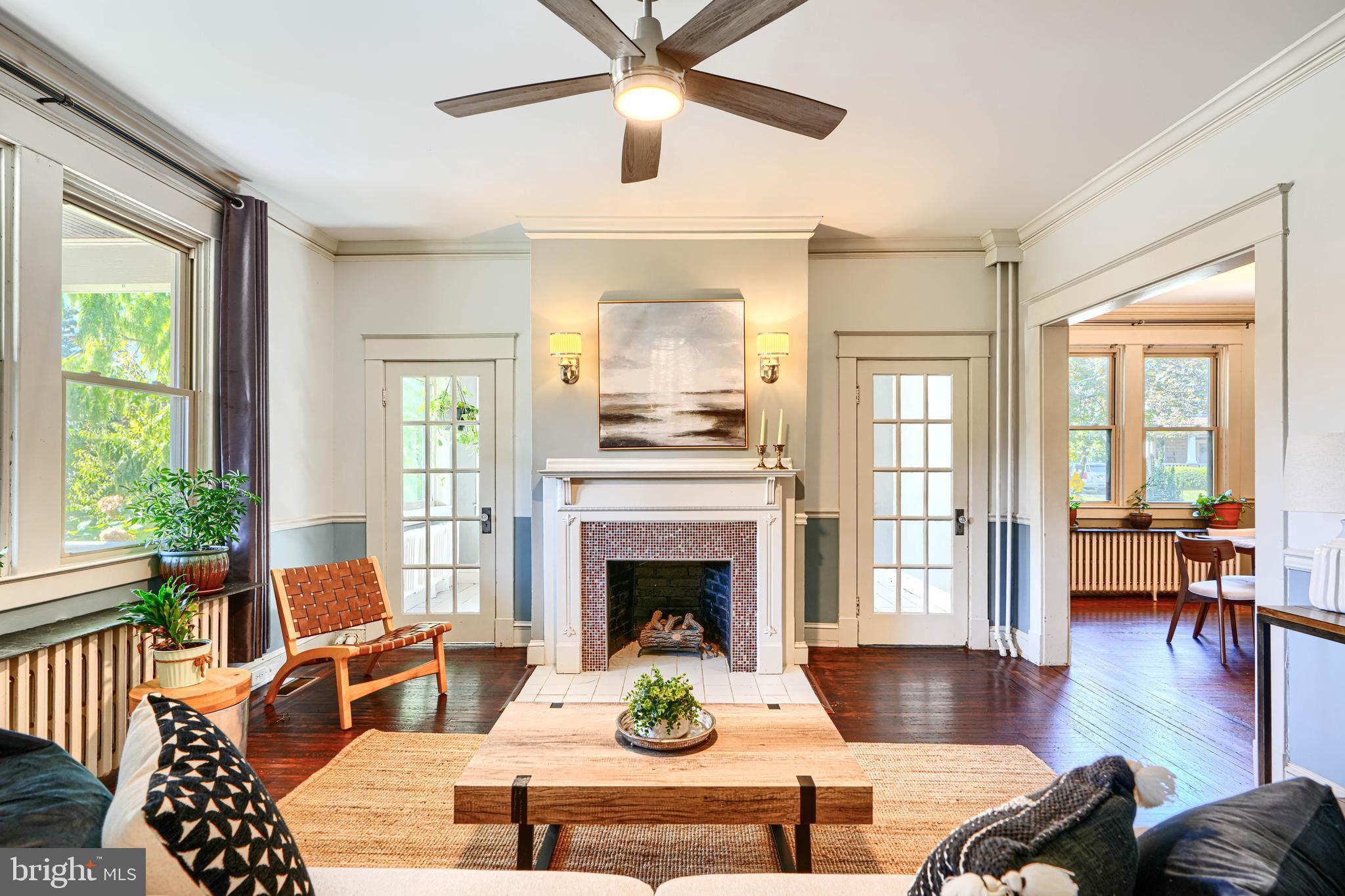 BEVERLY HILLS - Residential
