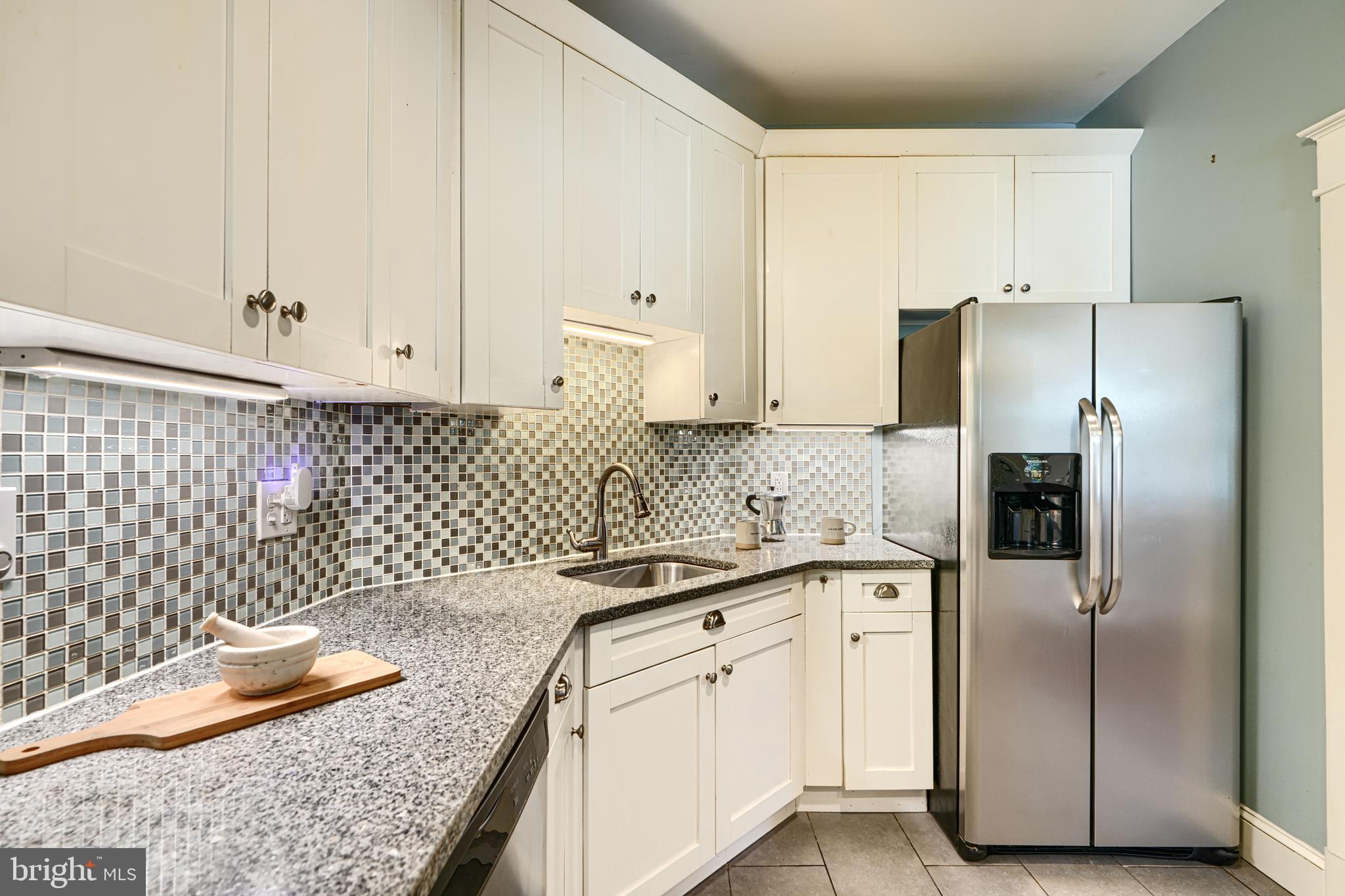 BEVERLY HILLS - Residential