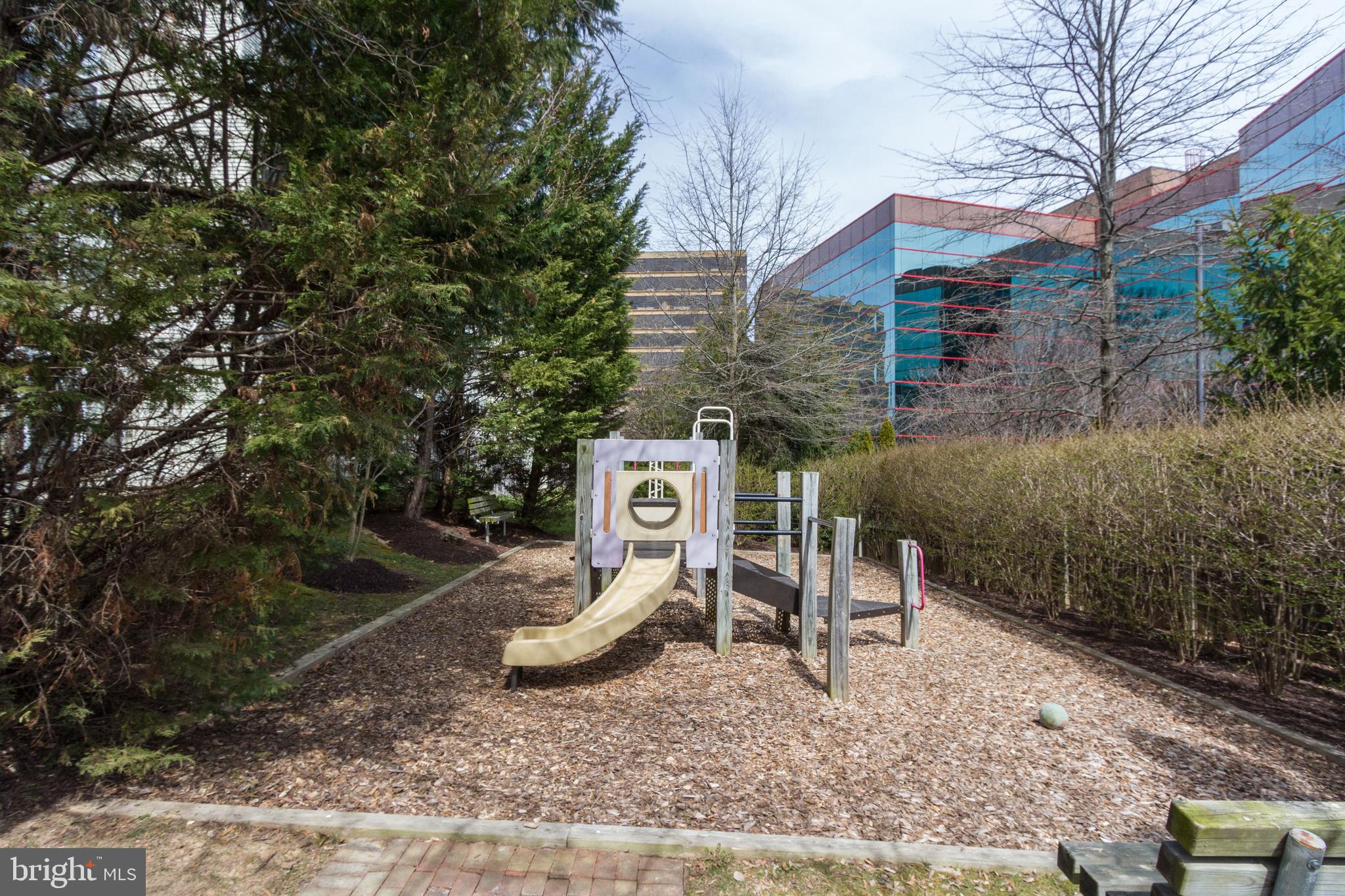 EDSON PARK - Residential