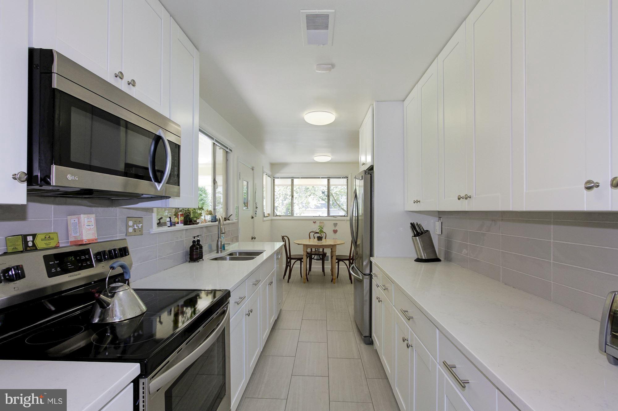 SOMERSET HEIGHTS - Residential Lease