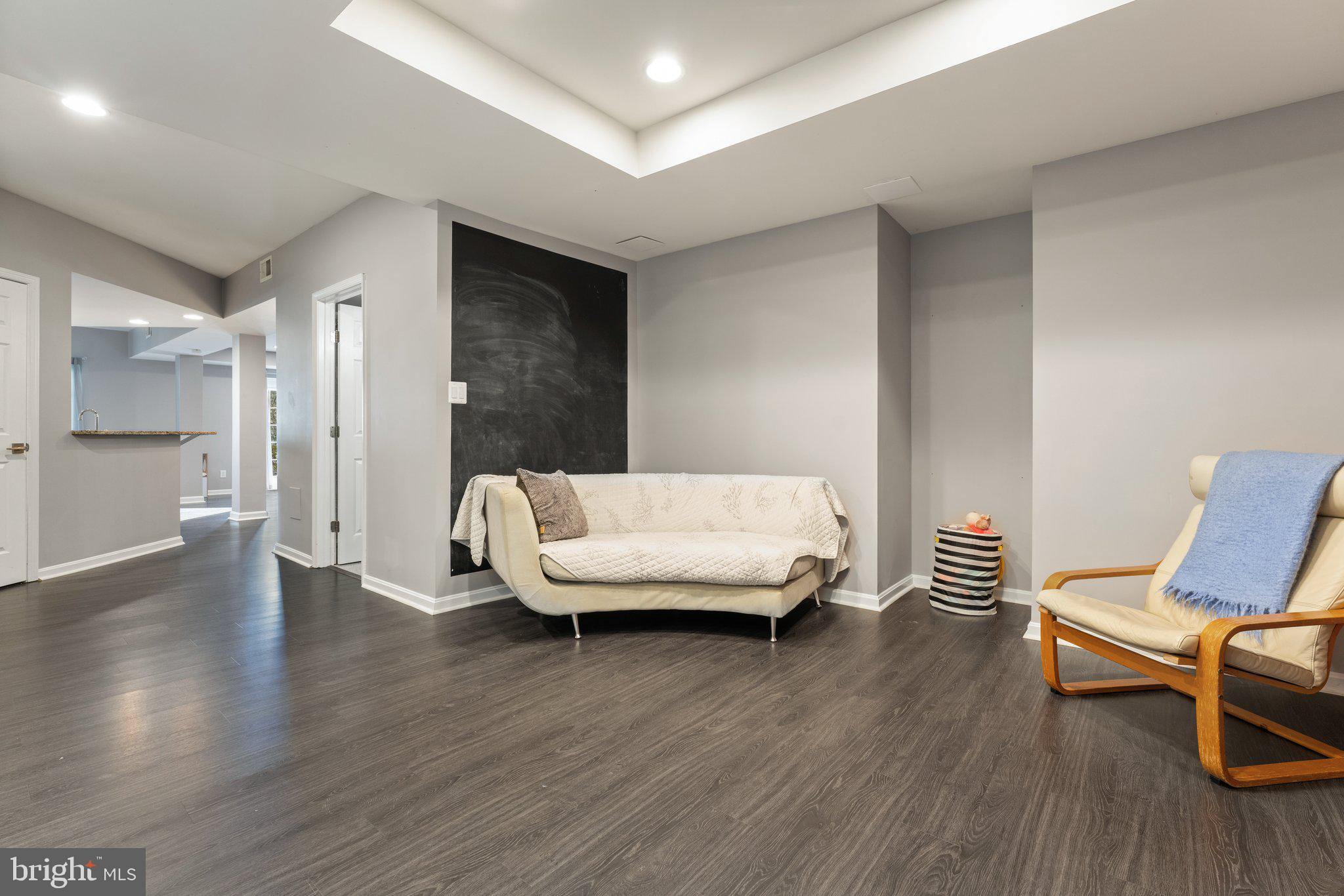 WILLIAMS HILL - Residential