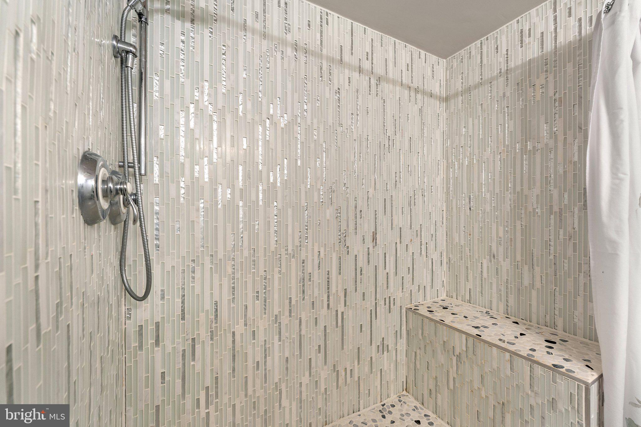 WILLIAMS HILL - Residential