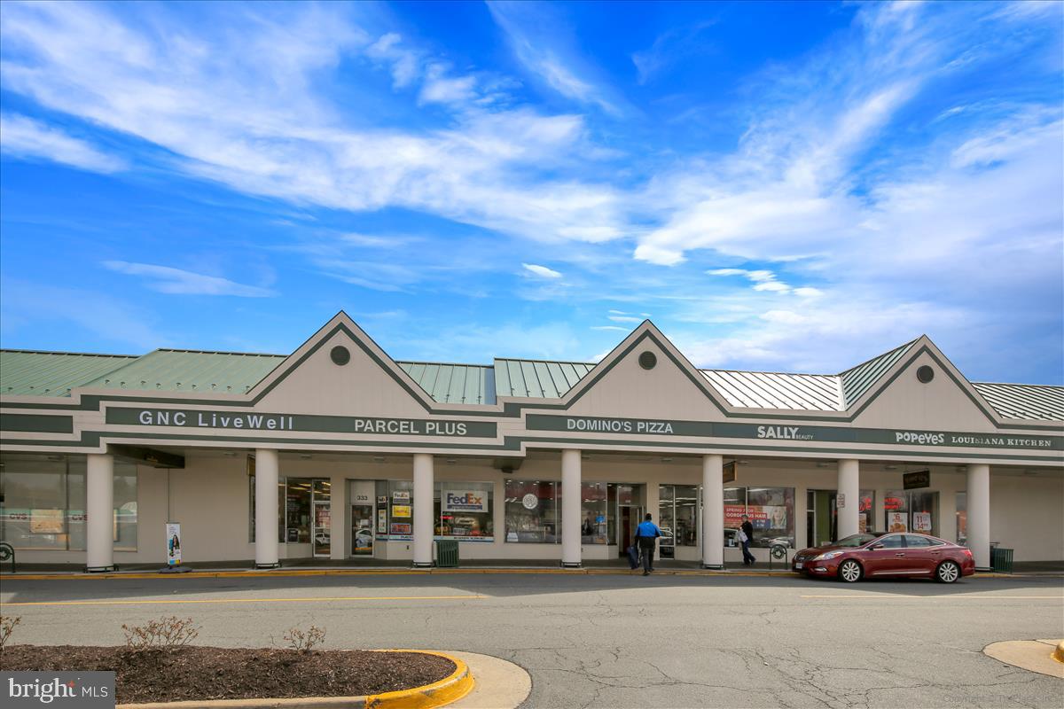 WILLIAMS HILL - Residential