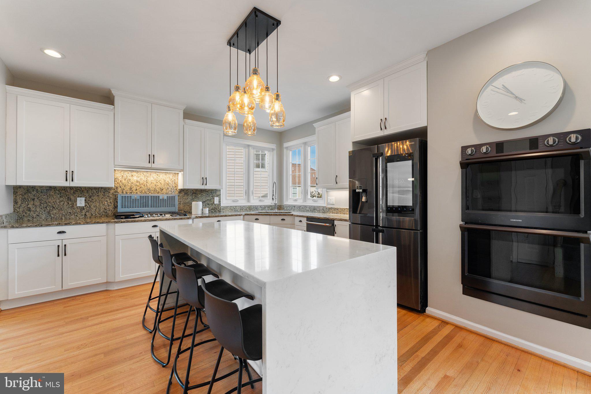 WILLIAMS HILL - Residential