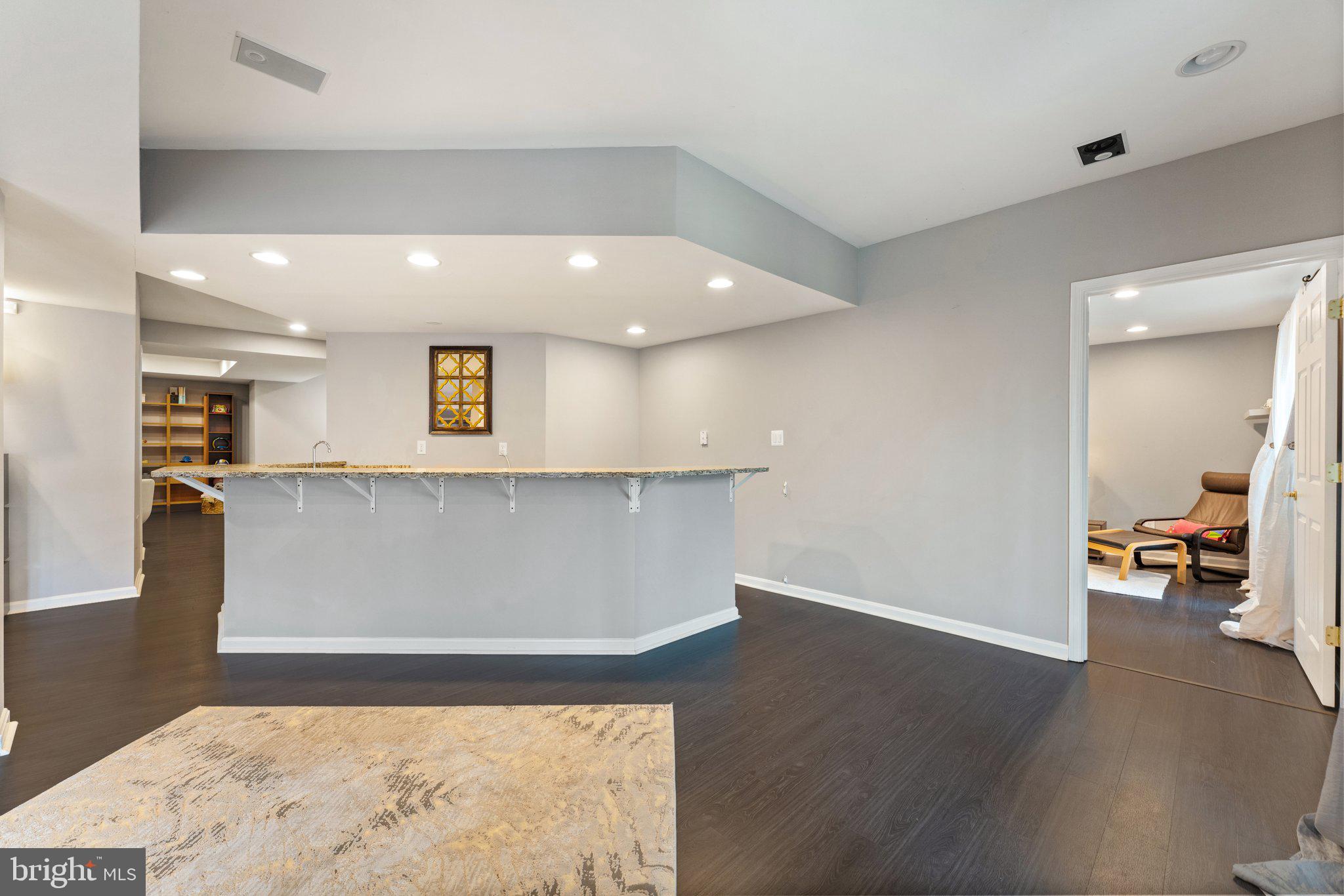 WILLIAMS HILL - Residential