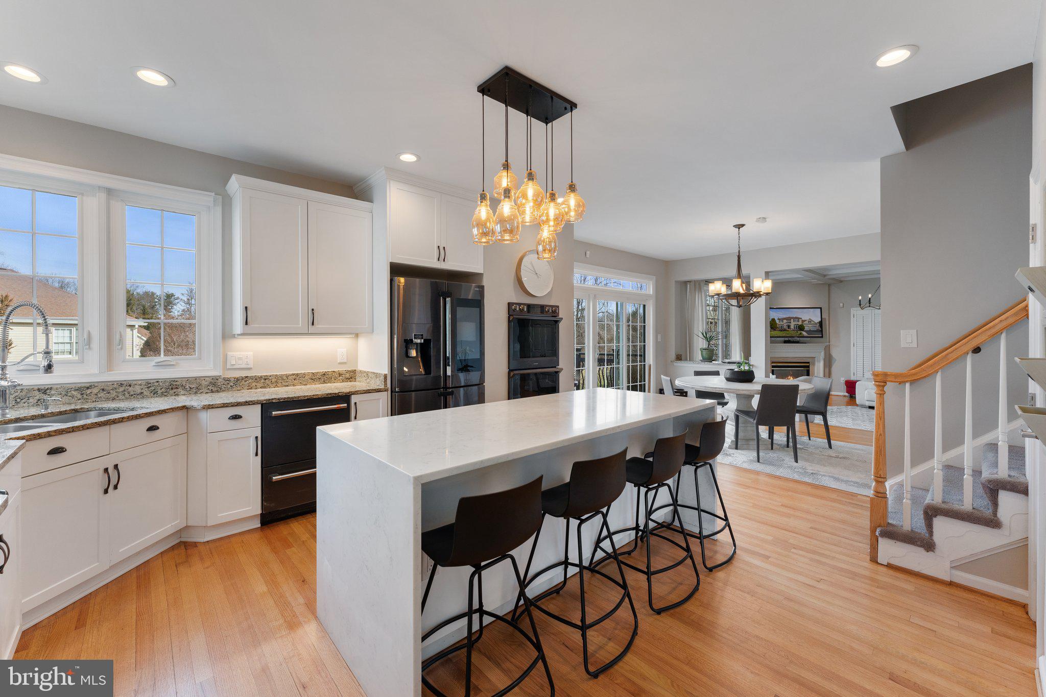 WILLIAMS HILL - Residential